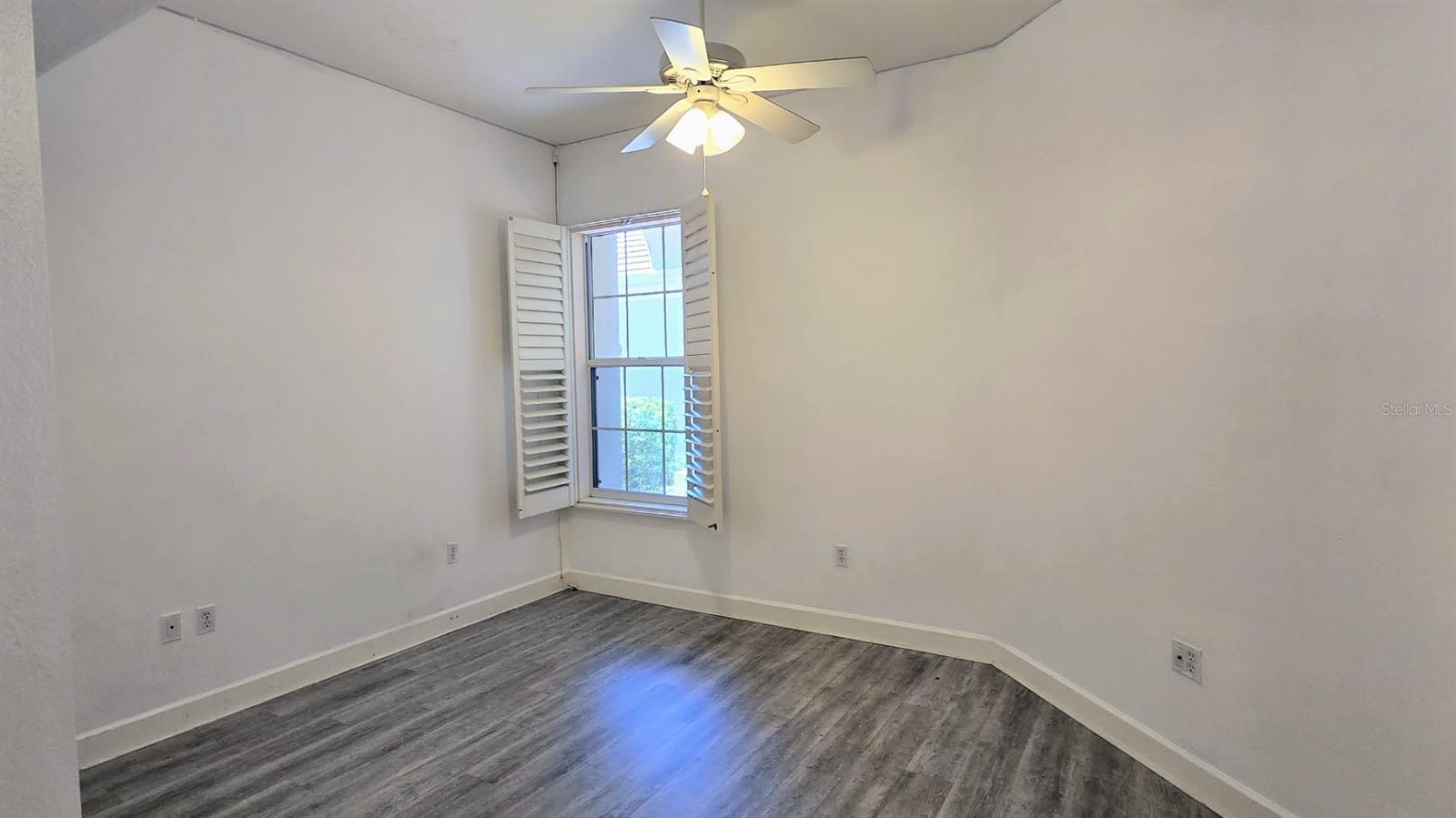 Guest bedroom - 7492 BOTANICA PKWY #102, SARASOTA