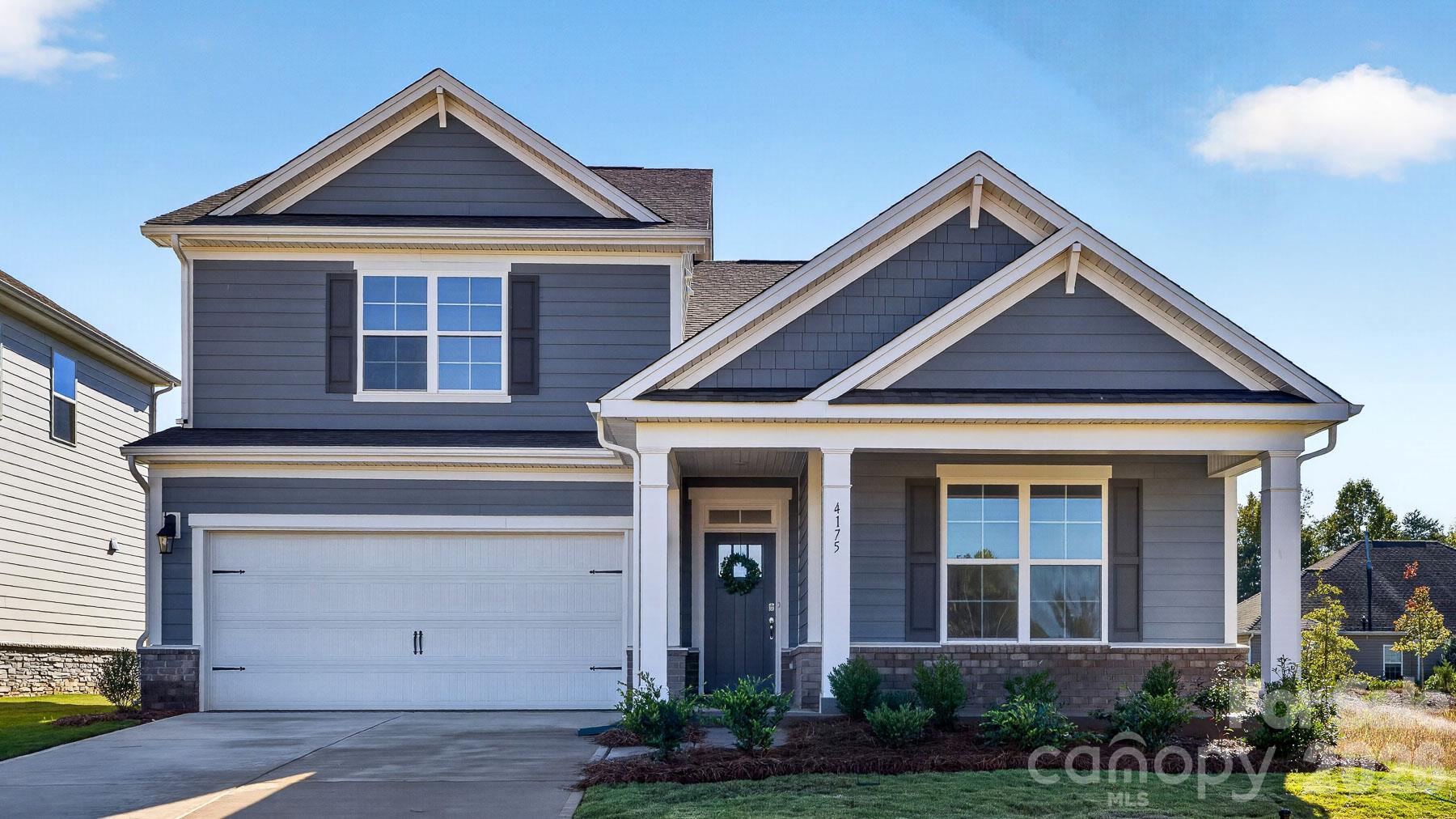 Single Family Residence at 4175 Round Table Drive, Gastonia, photo 3 of 103
