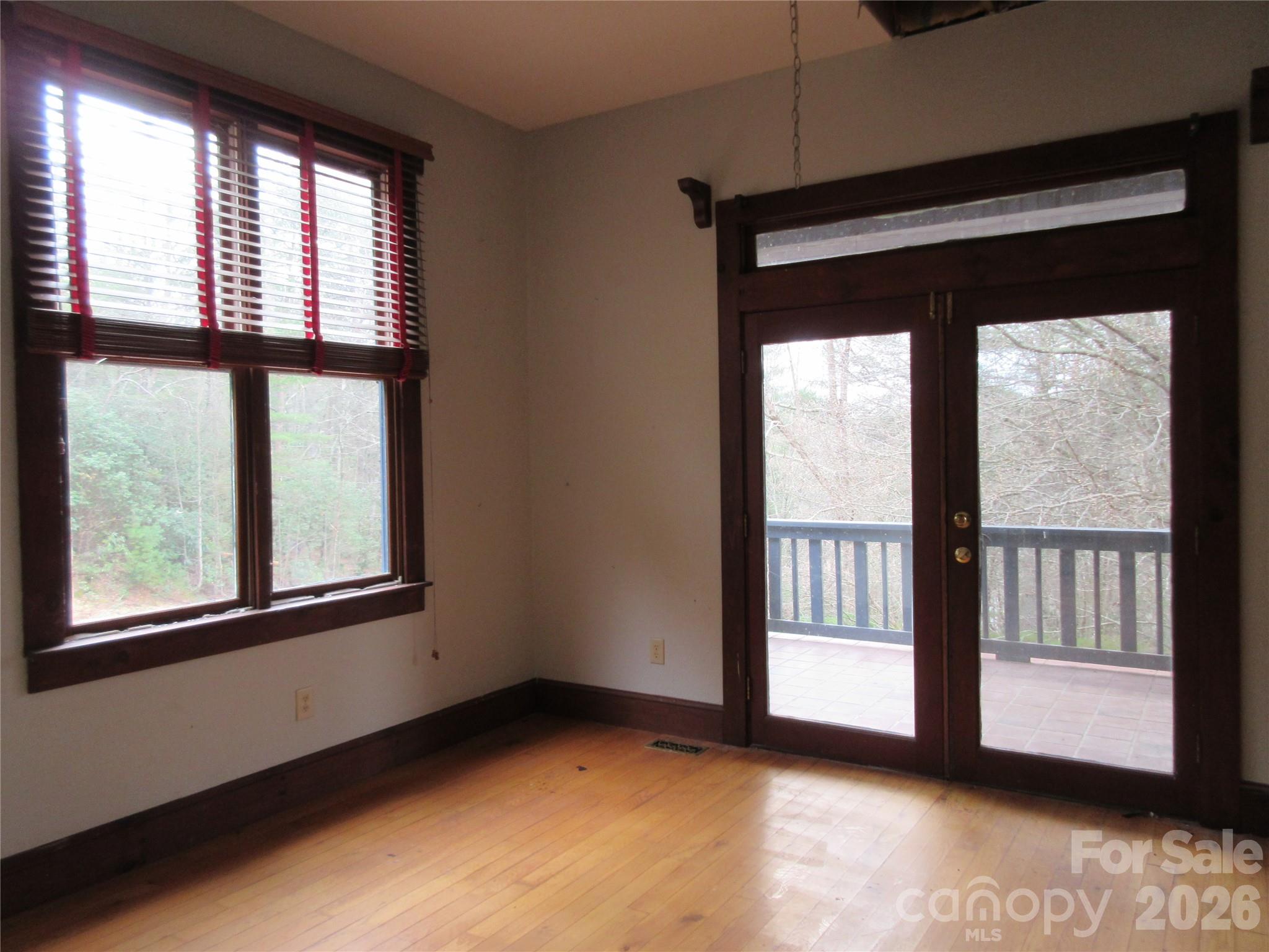 Single Family Residence at 373 Shumont Road, Black Mountain, photo 8 of 21