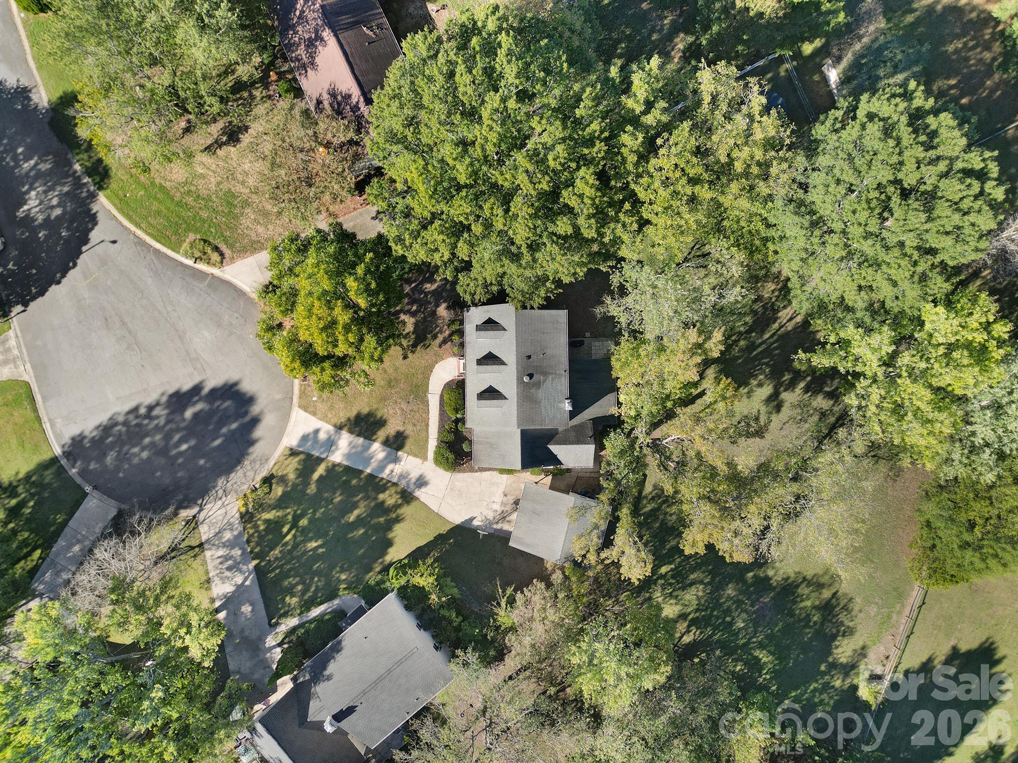 Single Family Residence at 2004 Glouchester Circle, Charlotte, photo 37 of 40