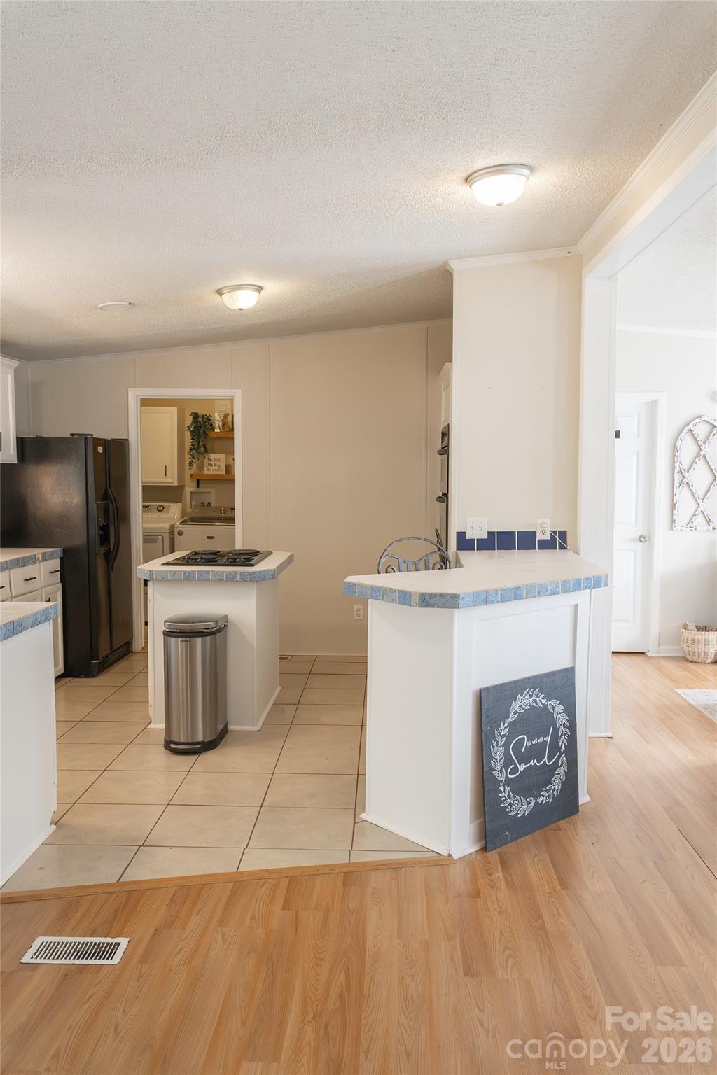 Single Family Residence at 140 High Ridge Circle, Maiden, photo 14 of 38
