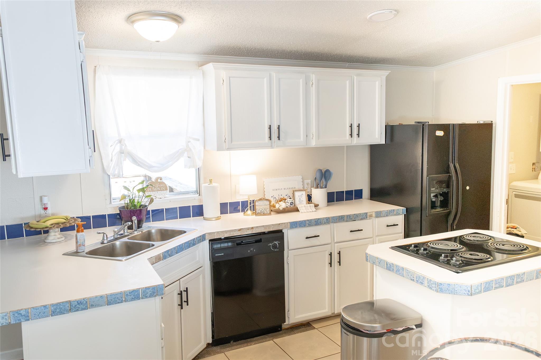 Single Family Residence at 140 High Ridge Circle, Maiden, photo 16 of 38
