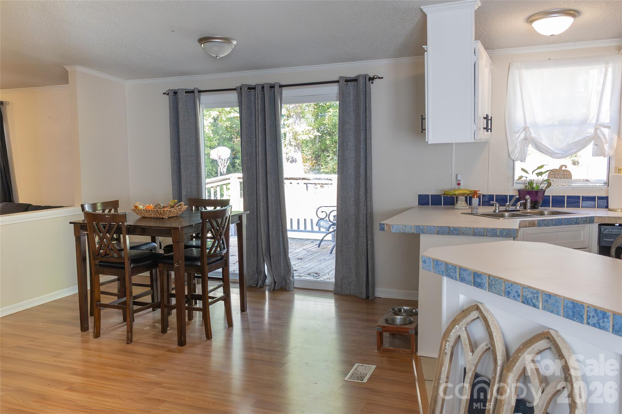 Single Family Residence at 140 High Ridge Circle, Maiden, photo 24 of 38