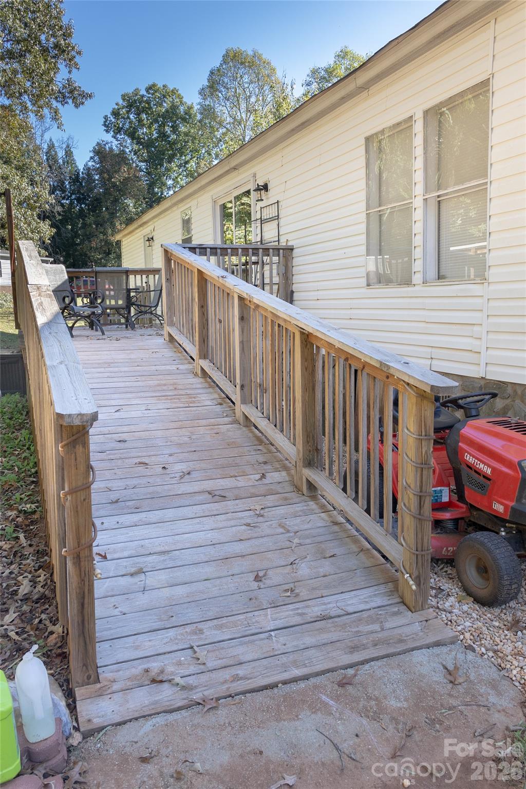 Single Family Residence at 140 High Ridge Circle, Maiden, photo 37 of 38