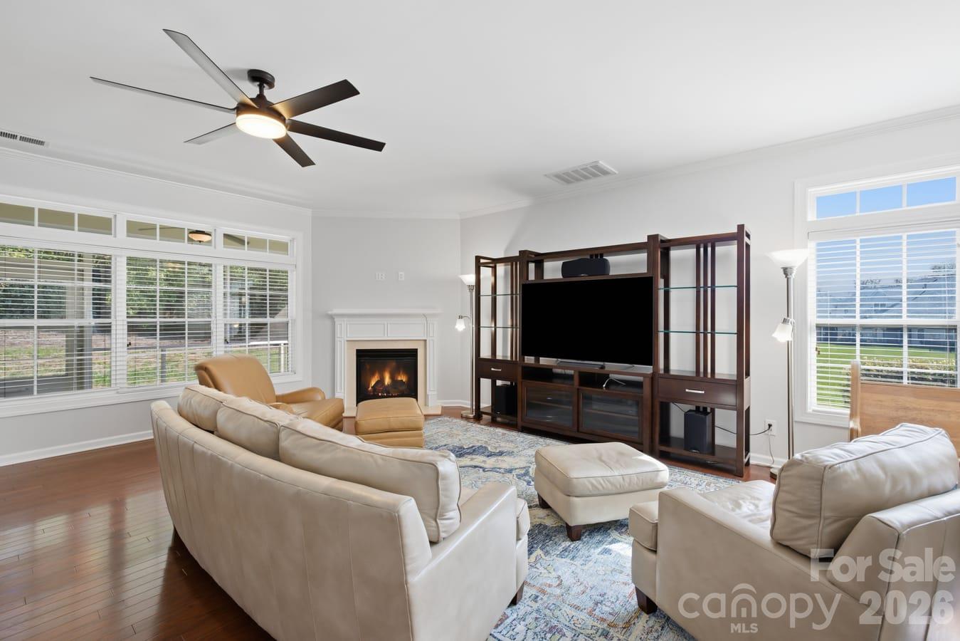 Townhouse at 8424 Loxton Circle, Charlotte, photo 9 of 48
