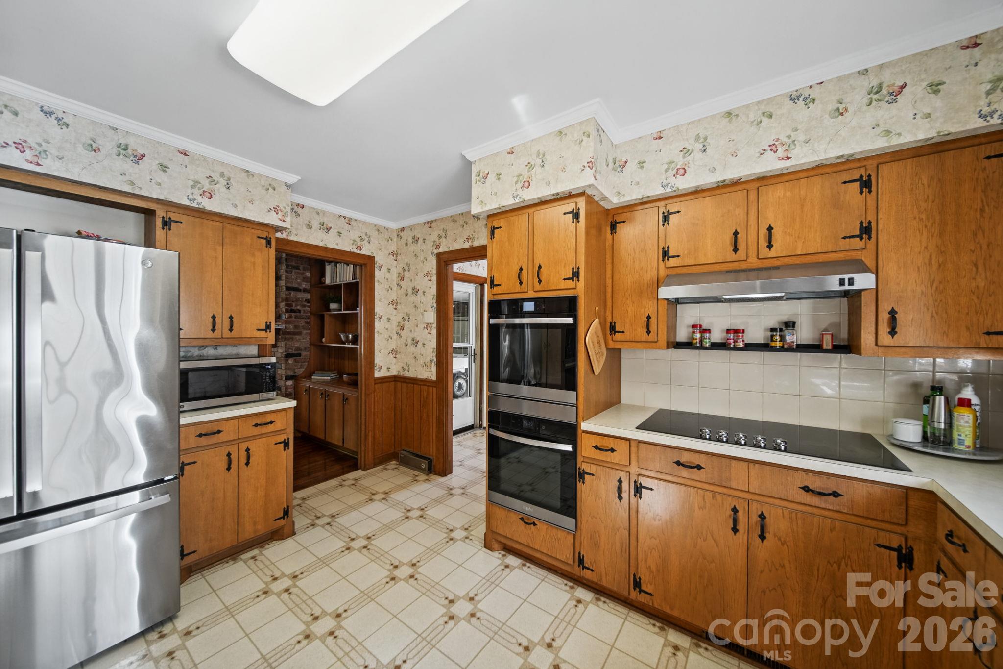 Single Family Residence at 1500 Lee Lynn Road, Albemarle, photo 13 of 37