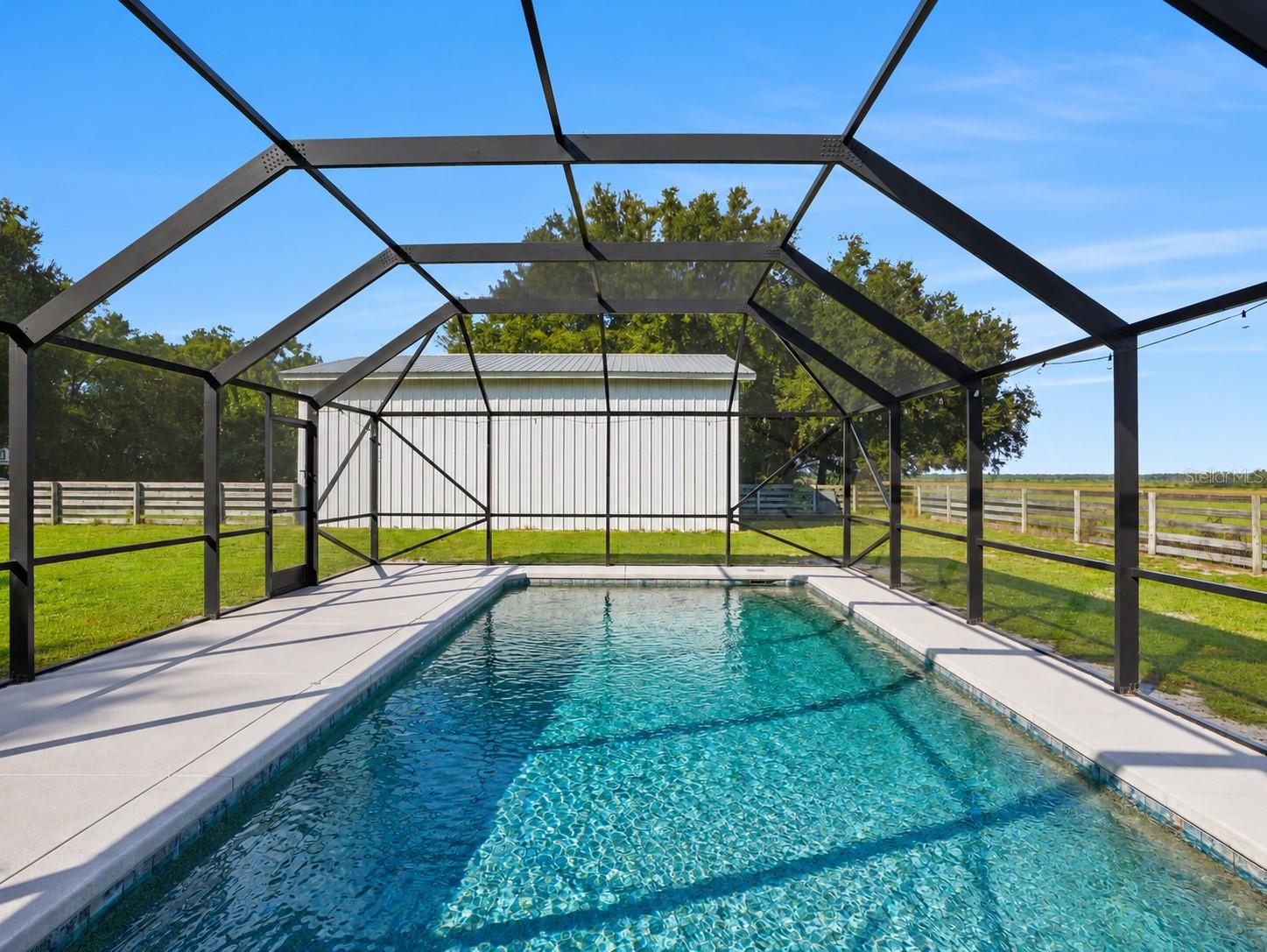 Single Family Residence at 9585 SHRECK RD, BARTOW, photo 2 of 22