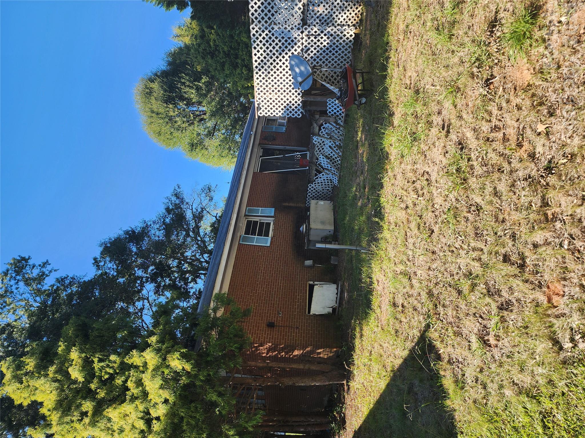 Single Family Residence at 1475 B Street, Mount Pleasant, photo 3 of 8