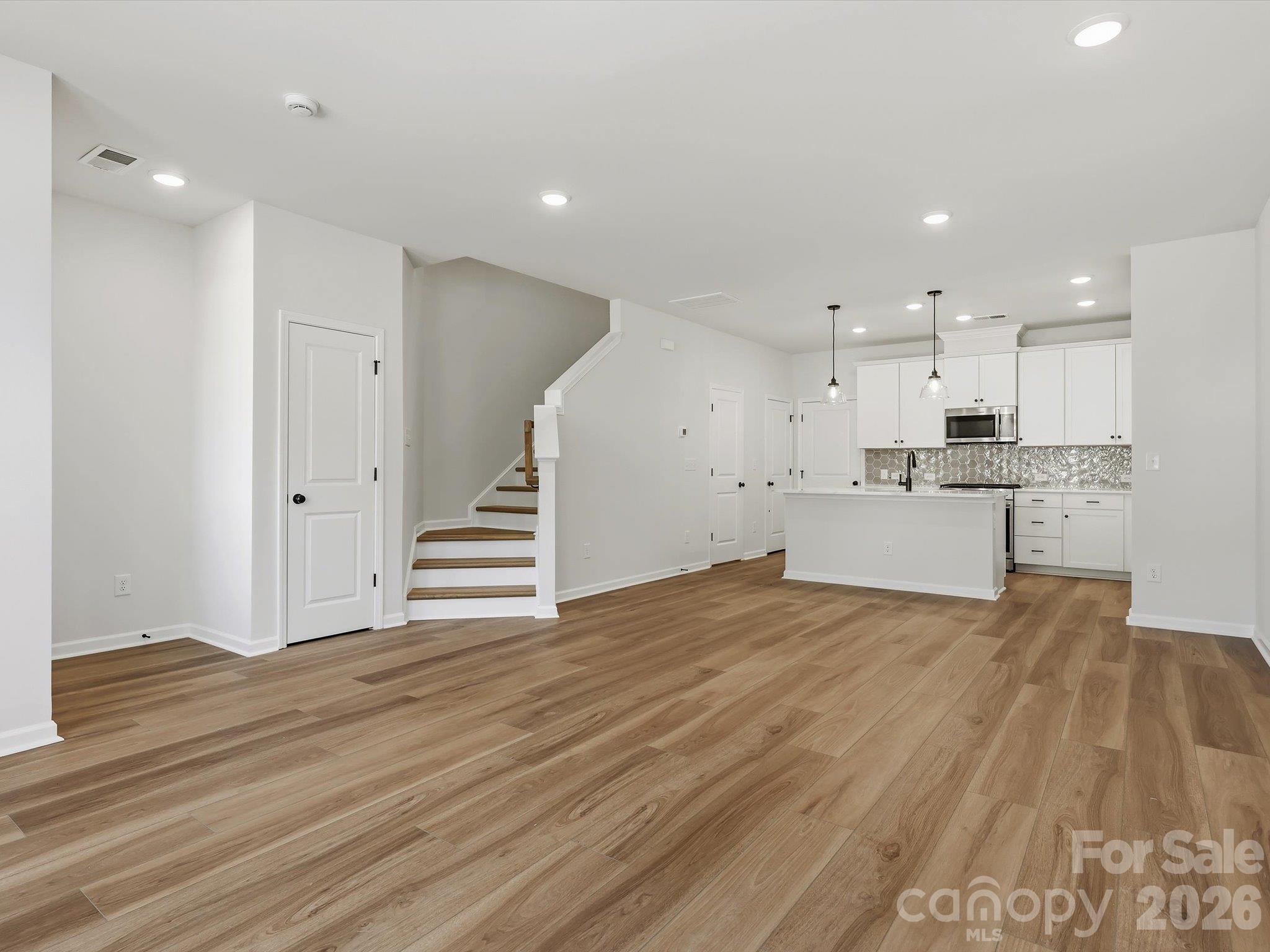 Townhouse at 13113 Benessare Lane, Matthews, photo 7 of 25
