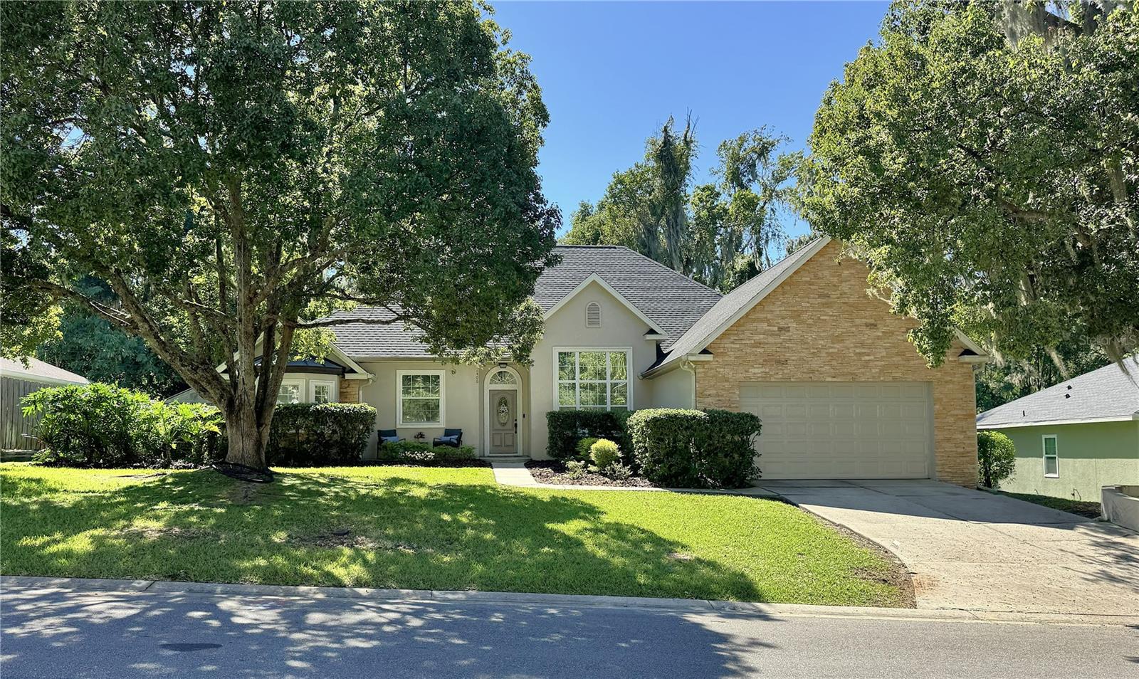 2406 SE 23RD PL