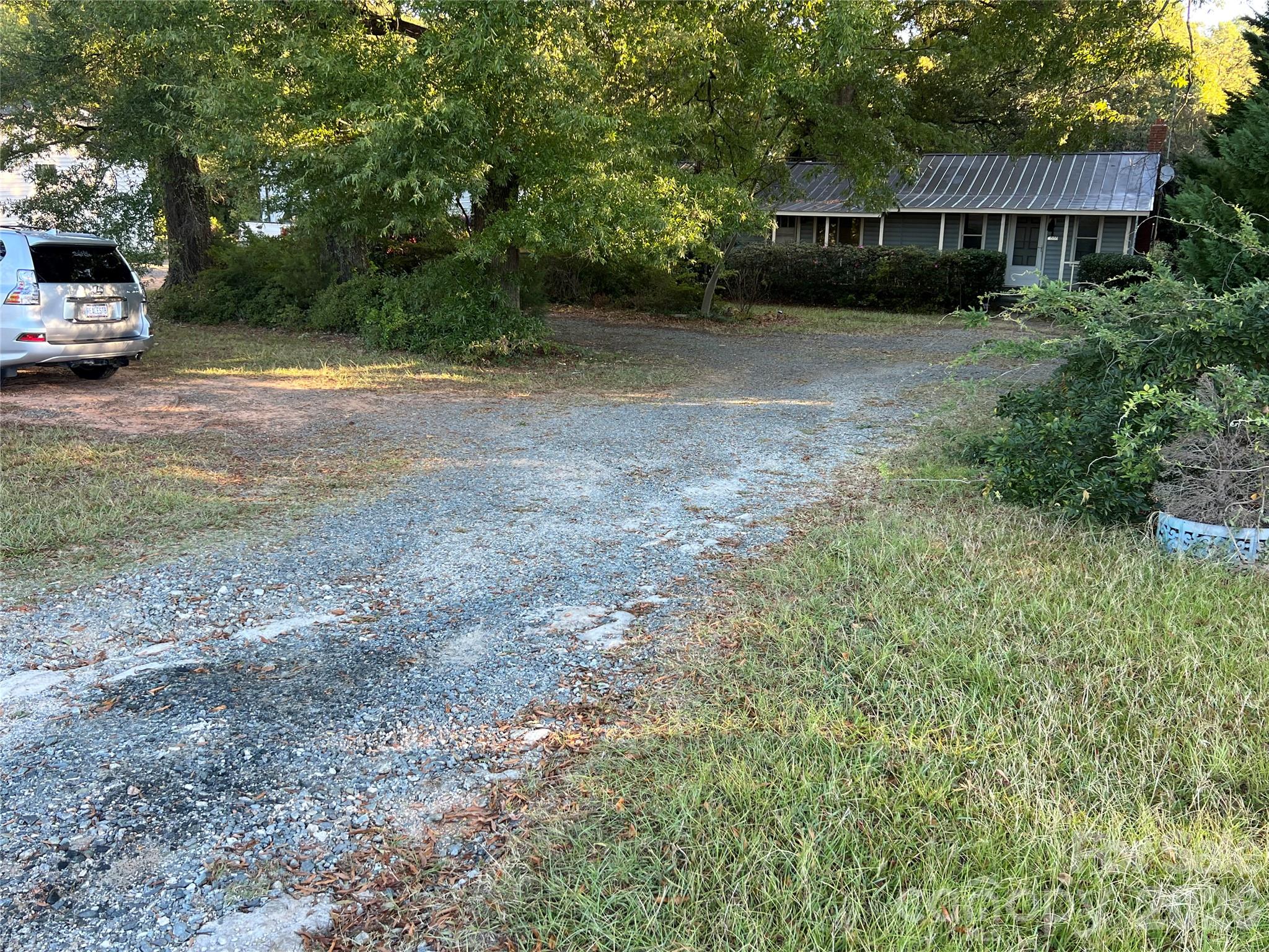 Single Family Residence at 5000 Wilgrove Mint Hill Road, Mint Hill, photo 3 of 22