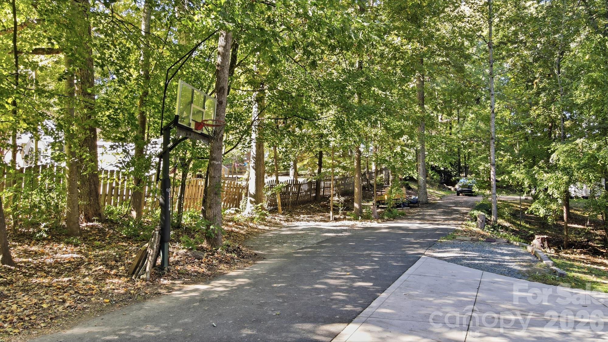 Enjoy nature... - 2100 Pineapple Court, Matthews