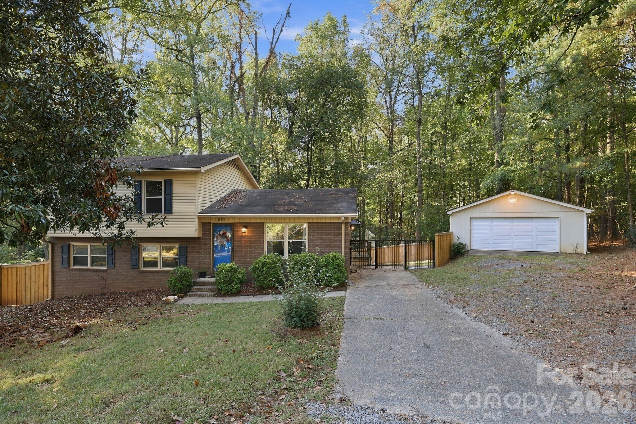 Plenty of Parking on the driveway and with the two car garage.613 Lynn St Waxhaw NC 28173 - 613 Lynn Street, Waxhaw