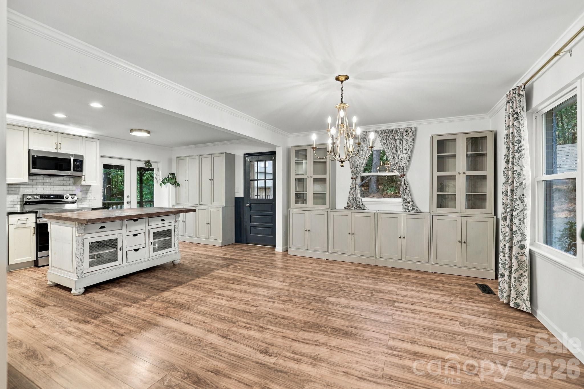 Lots of Built Ins for Storage and Character613 Lynn St Waxhaw NC 28173 - 613 Lynn Street, Waxhaw