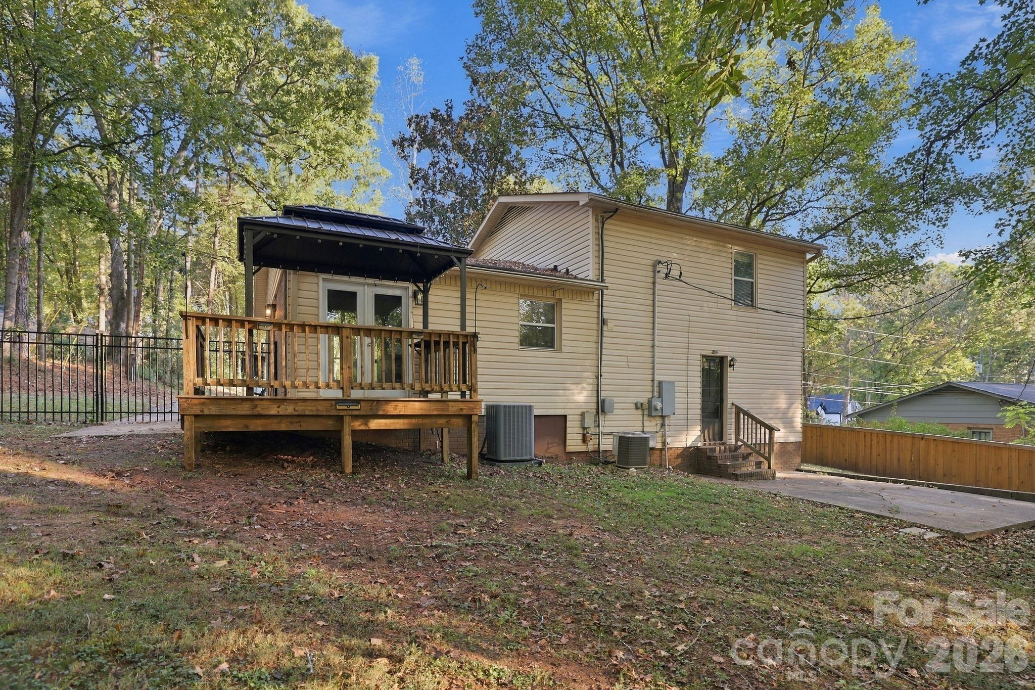 613 Lynn St Waxhaw NC 28173 - 613 Lynn Street, Waxhaw