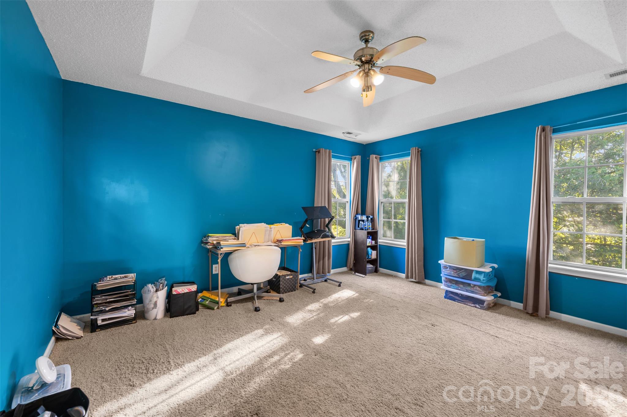 Single Family Residence at 9803 Steed Court, Charlotte, photo 6 of 13