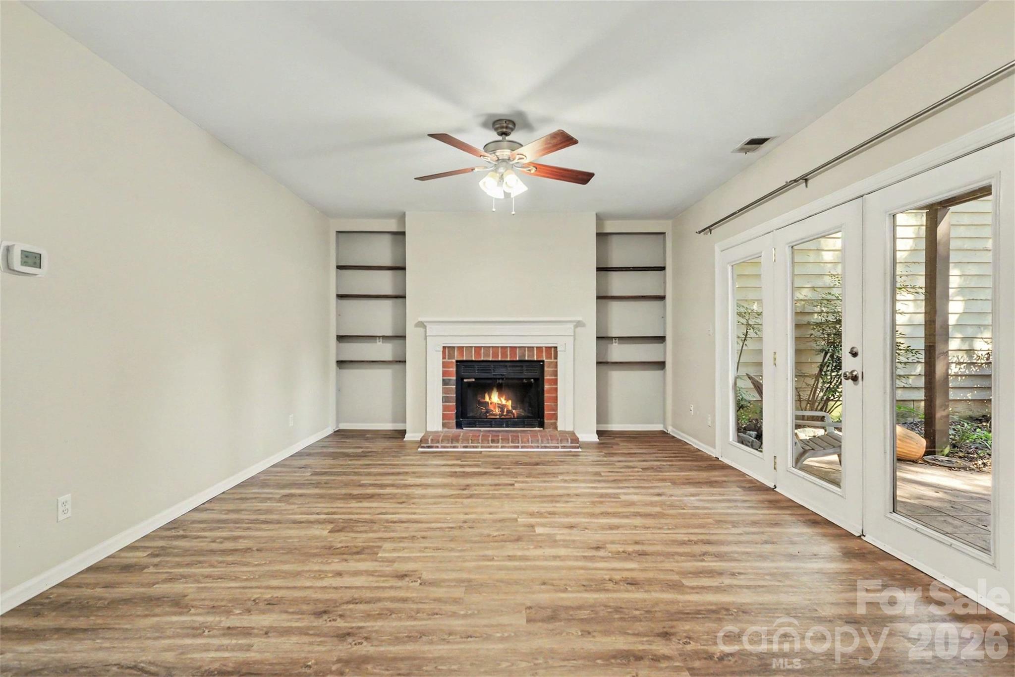 Condominium at 3200 Selwyn Farms Lane, Charlotte, photo 6 of 24