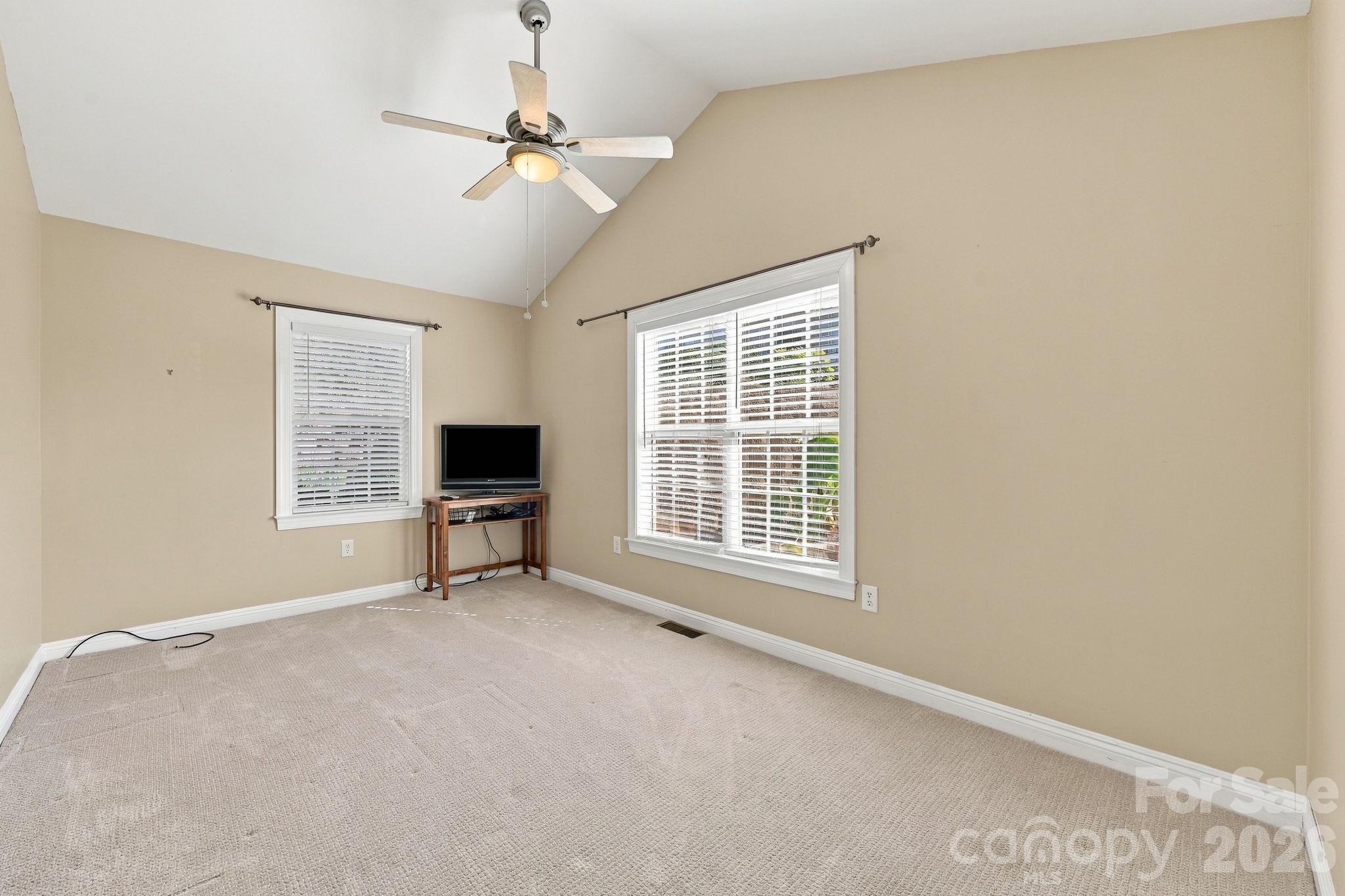 Single Family Residence at 1332 Lake Drive 9 Drive, Lexington, photo 15 of 35