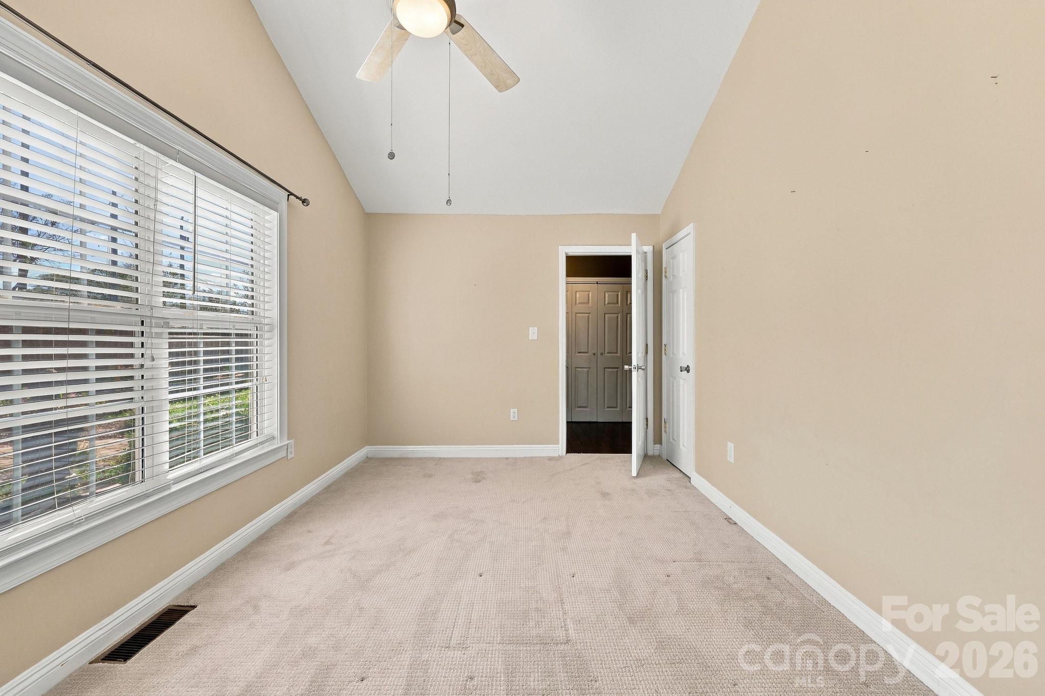 Single Family Residence at 1332 Lake Drive 9 Drive, Lexington, photo 16 of 35