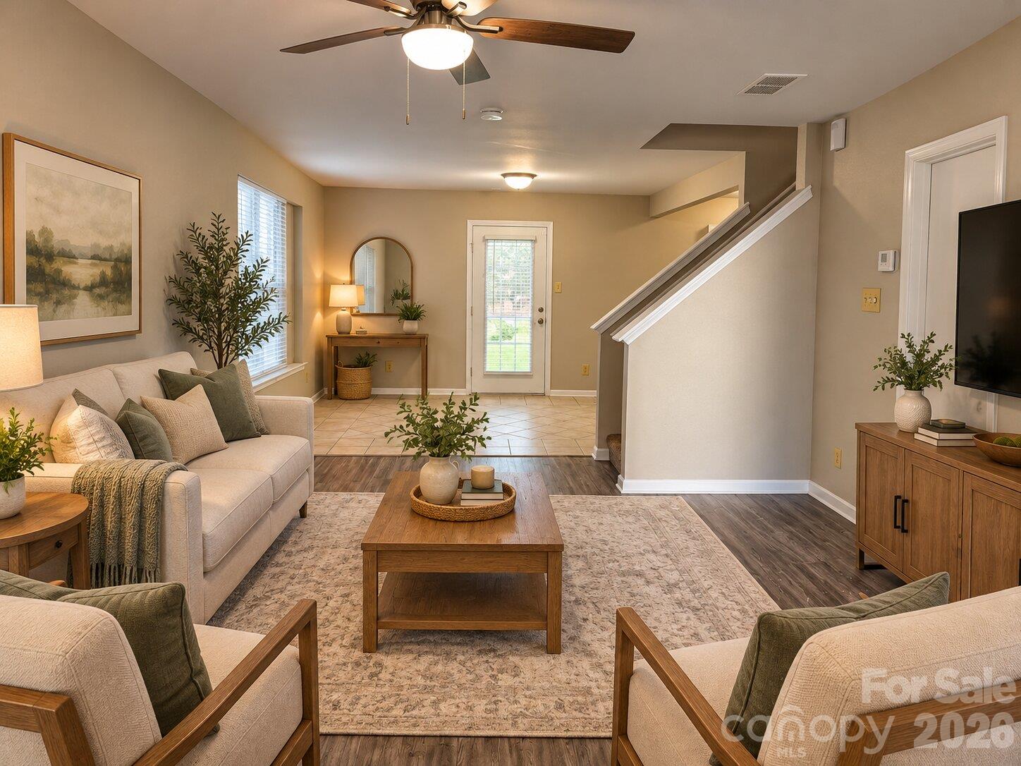 Single Family Residence at 1620 Lynford Drive, Charlotte, photo 2 of 14