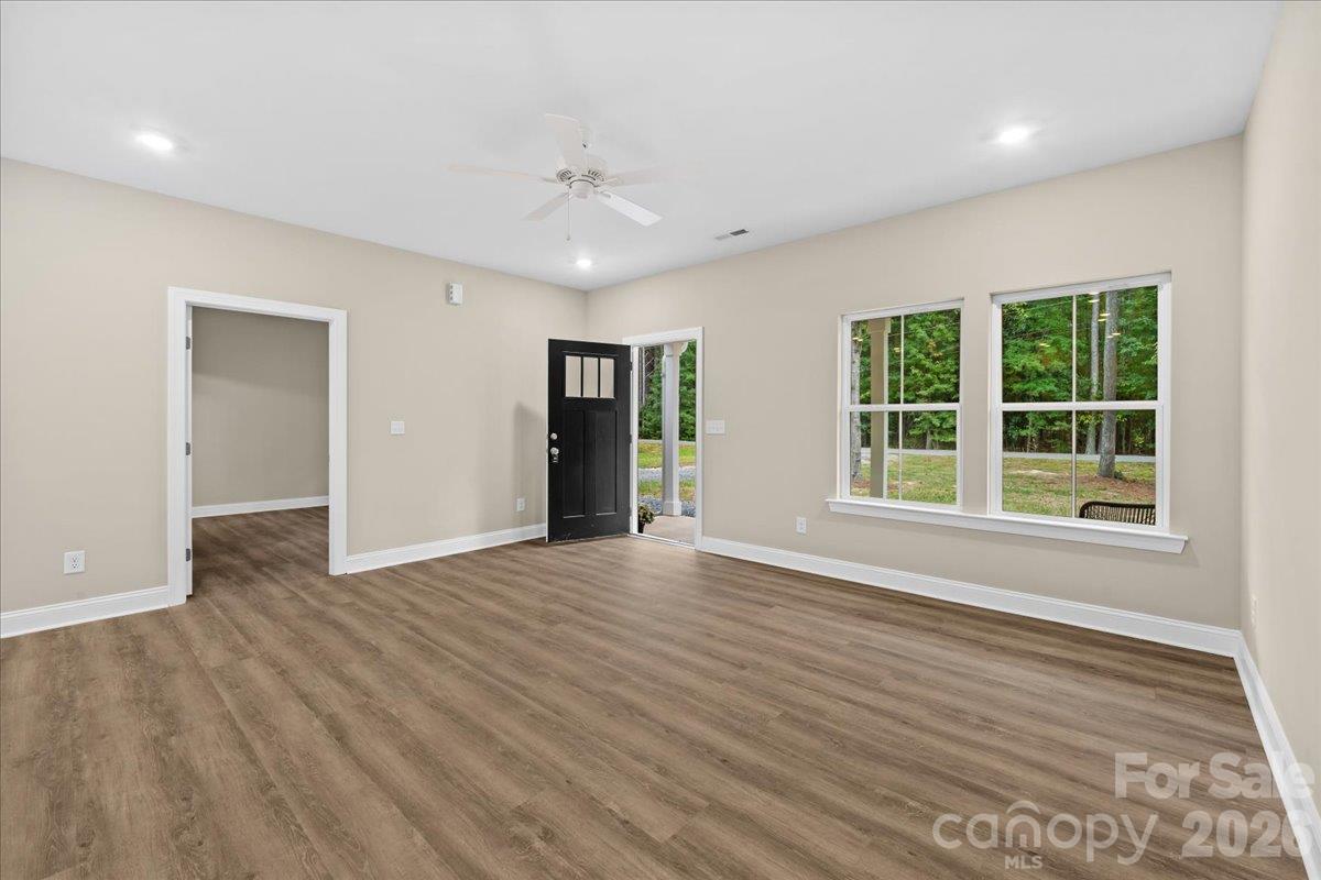 Single Family Residence at 318 Stanback Street, Mount Gilead, photo 10 of 34