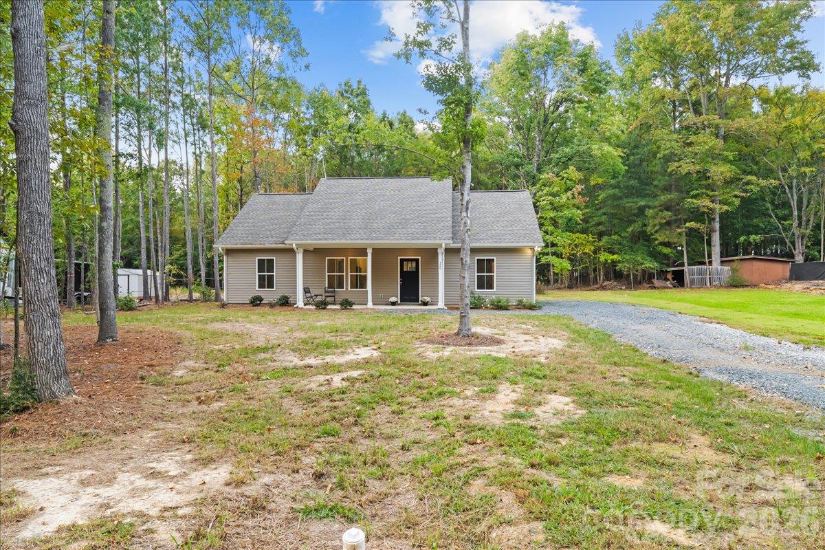 Single Family Residence at 318 Stanback Street, Mount Gilead, photo 28 of 34