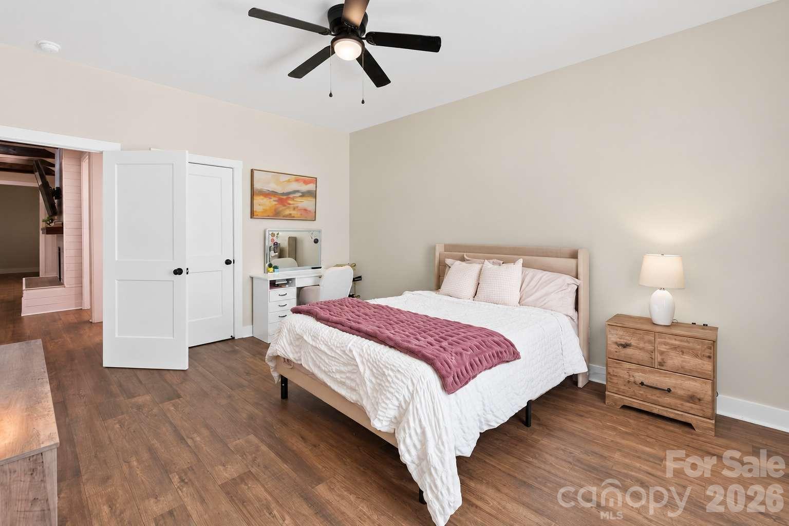 Single Family Residence at 1347 Crossland Road, Clover, photo 18 of 39