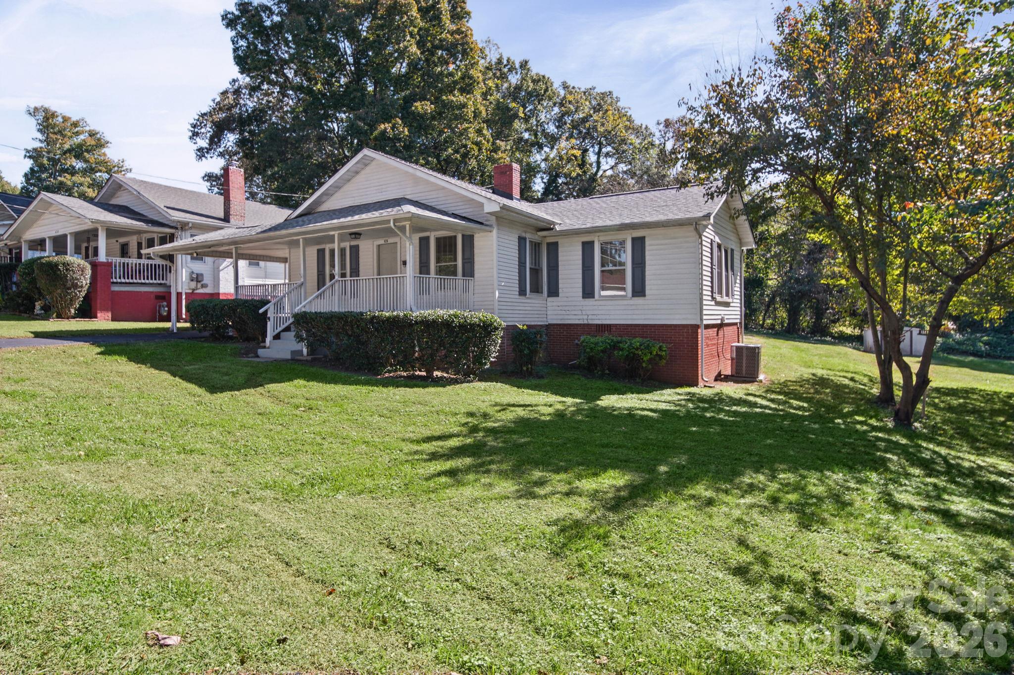 Single Family Residence at 628 E Front Street, Statesville, photo 37 of 45