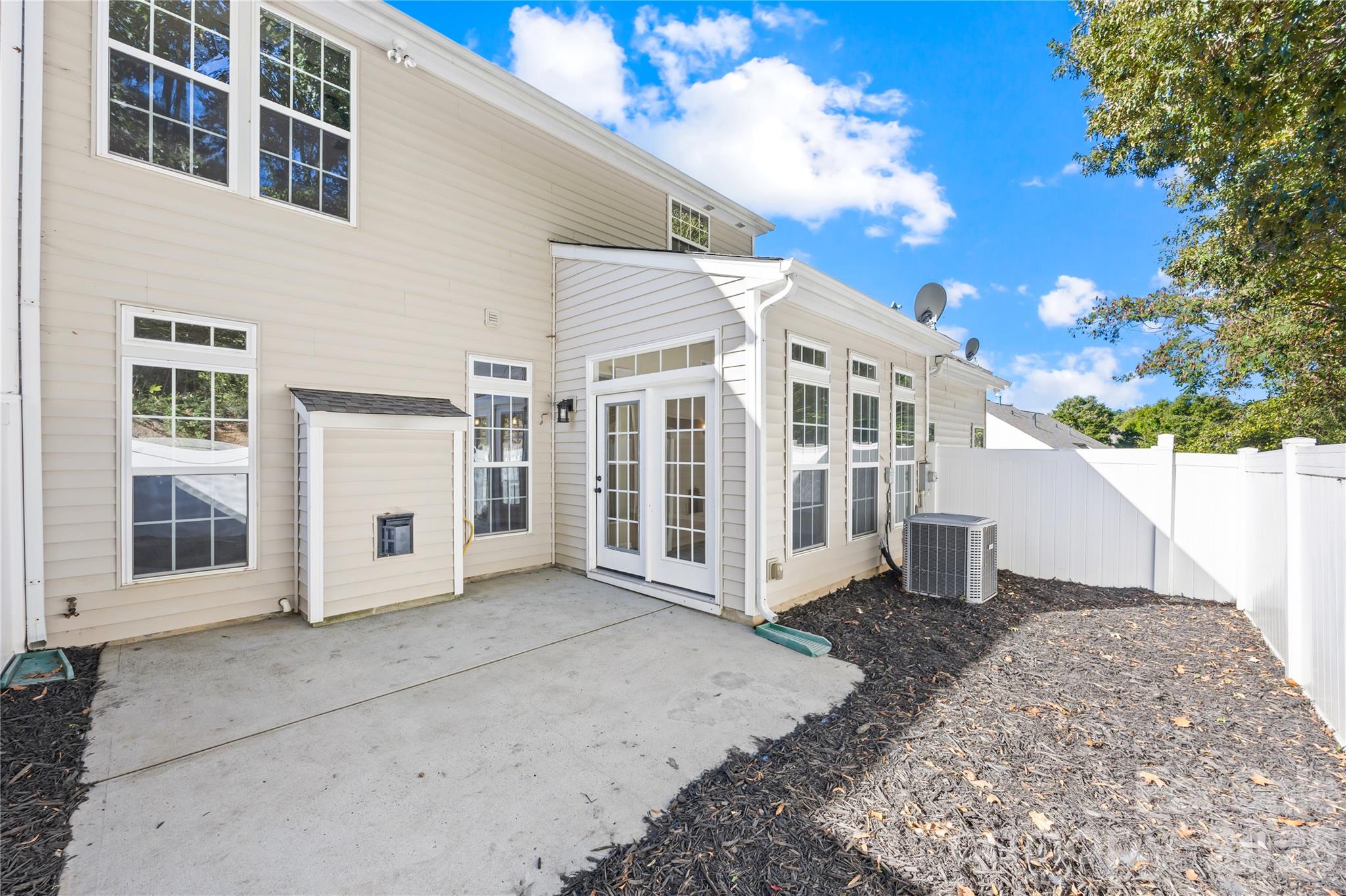 Patio - 156 N Arcadian Way, Mooresville