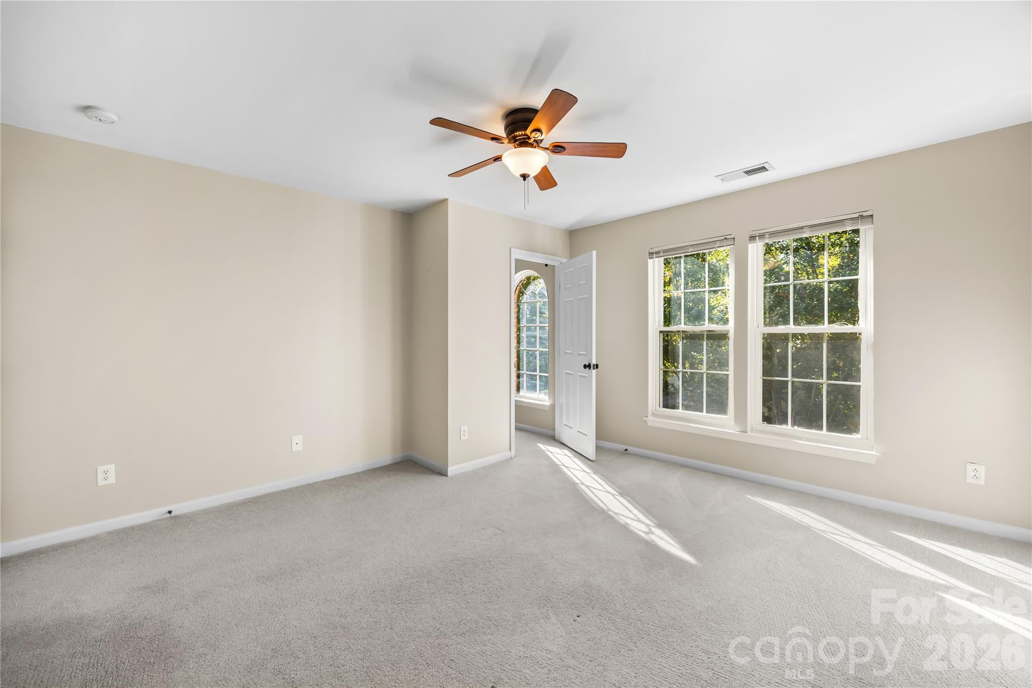Bedroom 2 with walk-in closet - 156 N Arcadian Way, Mooresville