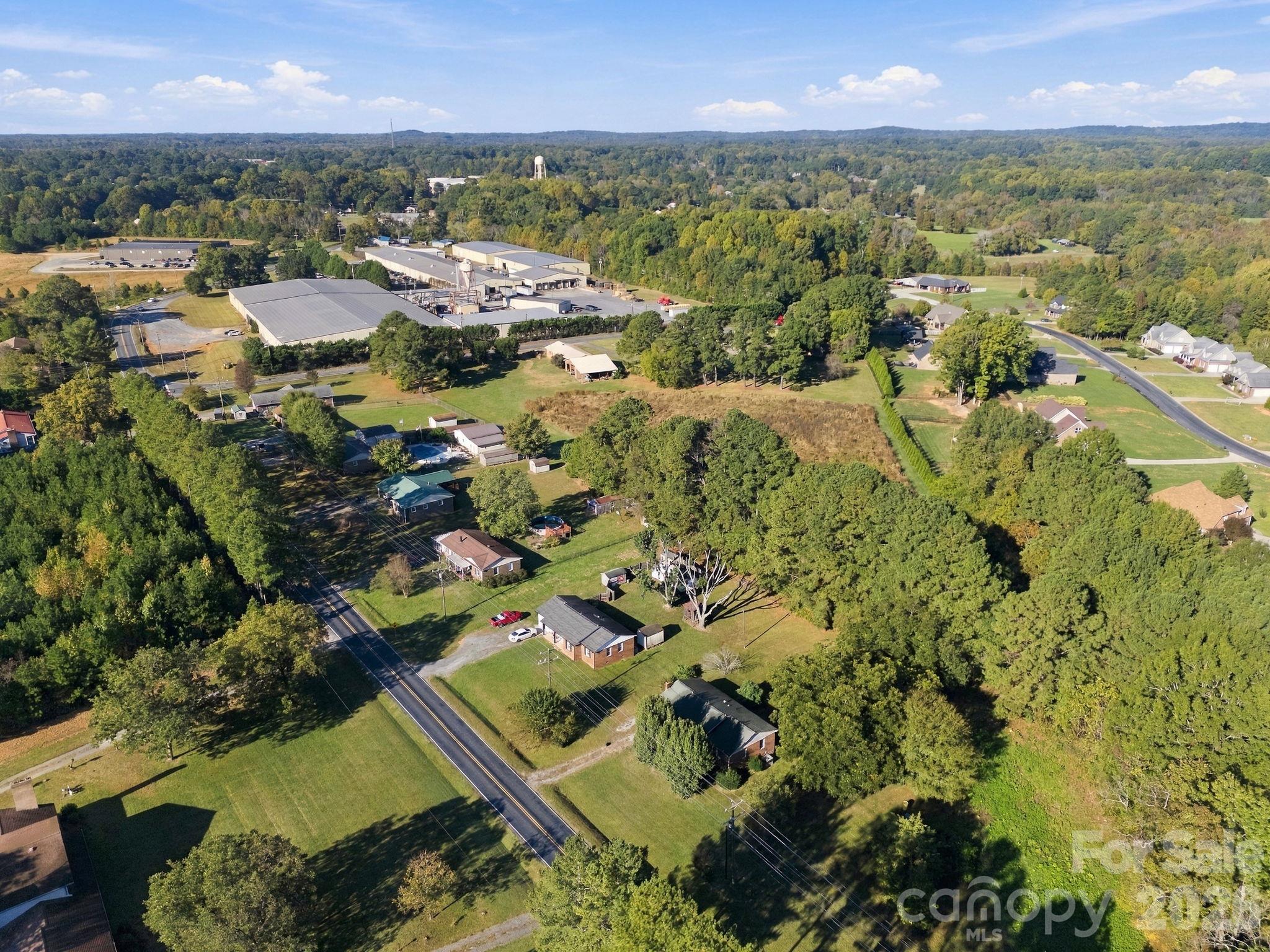 Single Family Residence at 1140 Upper Palmer Road, Salisbury, photo 6 of 35