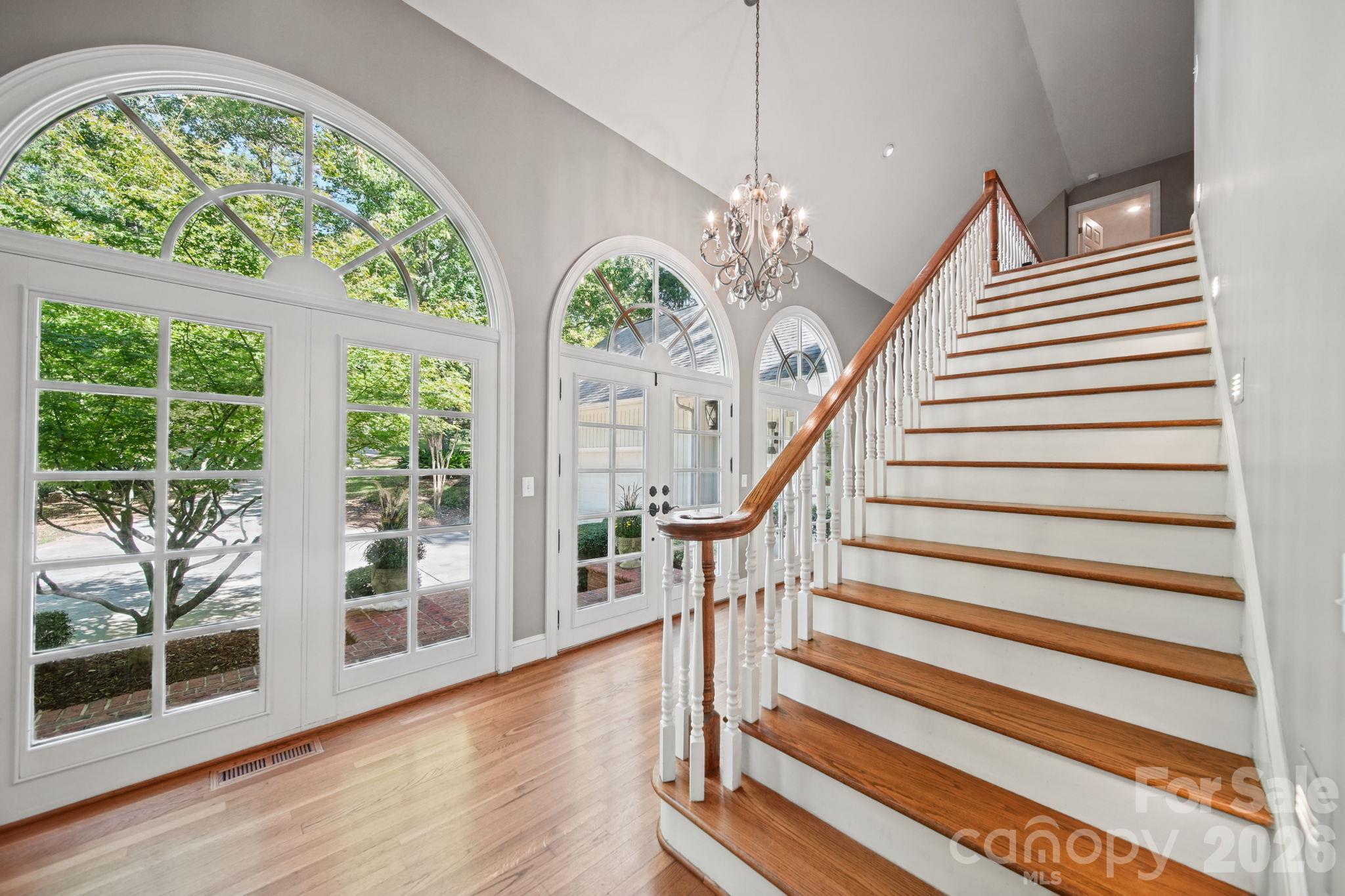 Single Family Residence at 6 Thornwood Court, Lake Wylie, photo 13 of 48
