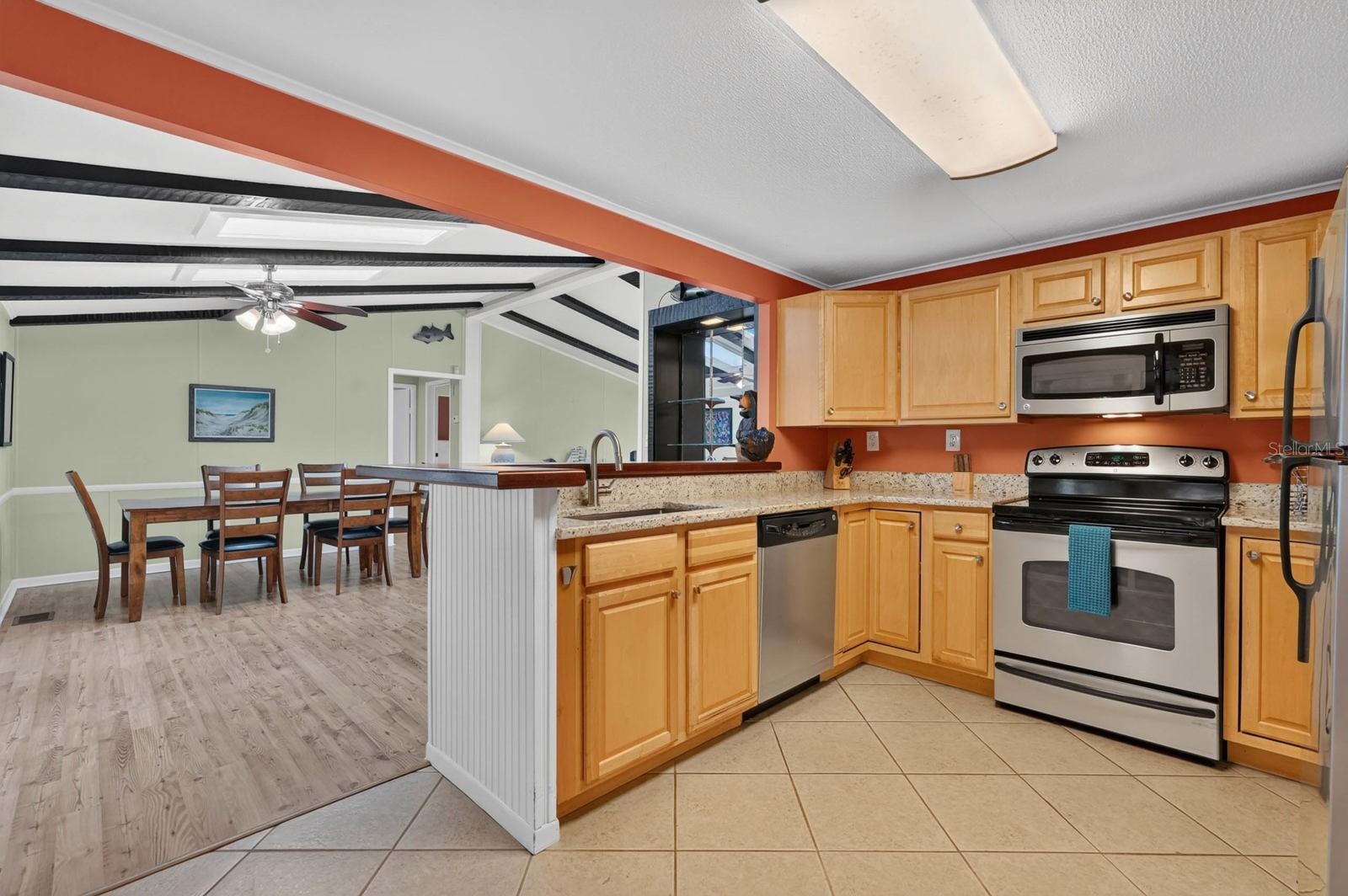 Manufactured Home at 200 HILDAGO RD, ST AUGUSTINE, photo 14 of 60