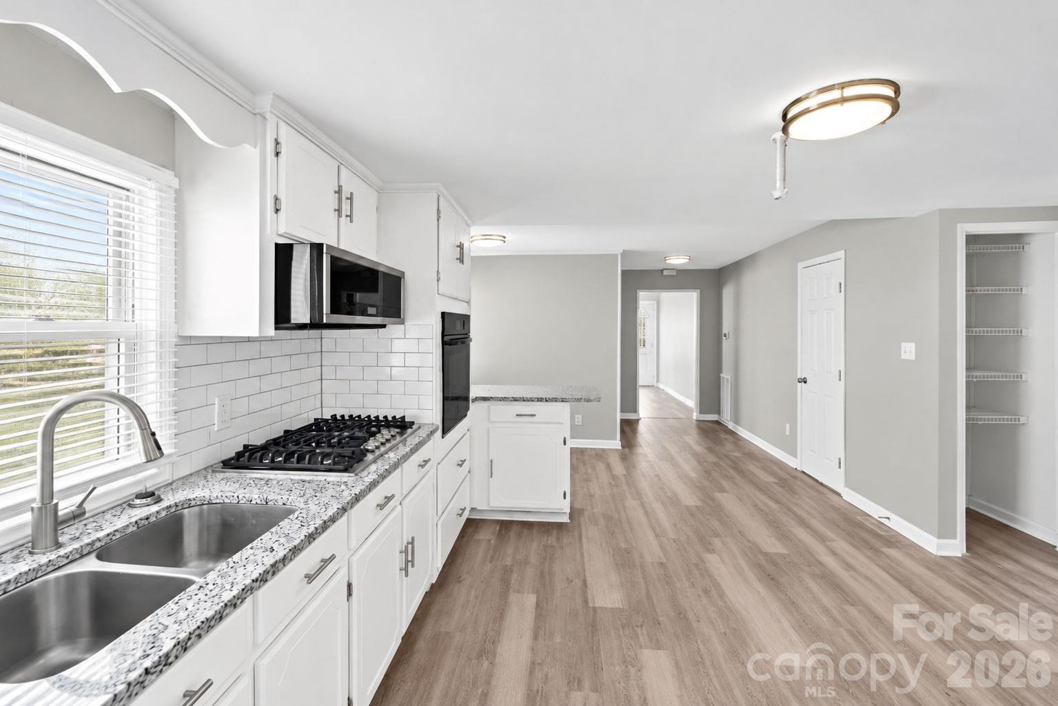 Single Family Residence at 2909 Glendale Avenue, Kannapolis, photo 10 of 30