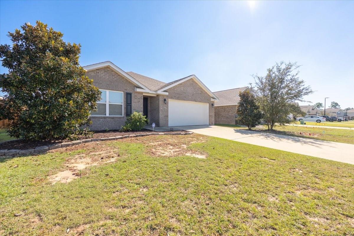 Single Family Residence at 507 MERGANSER WAY, CRESTVIEW, photo 2 of 52