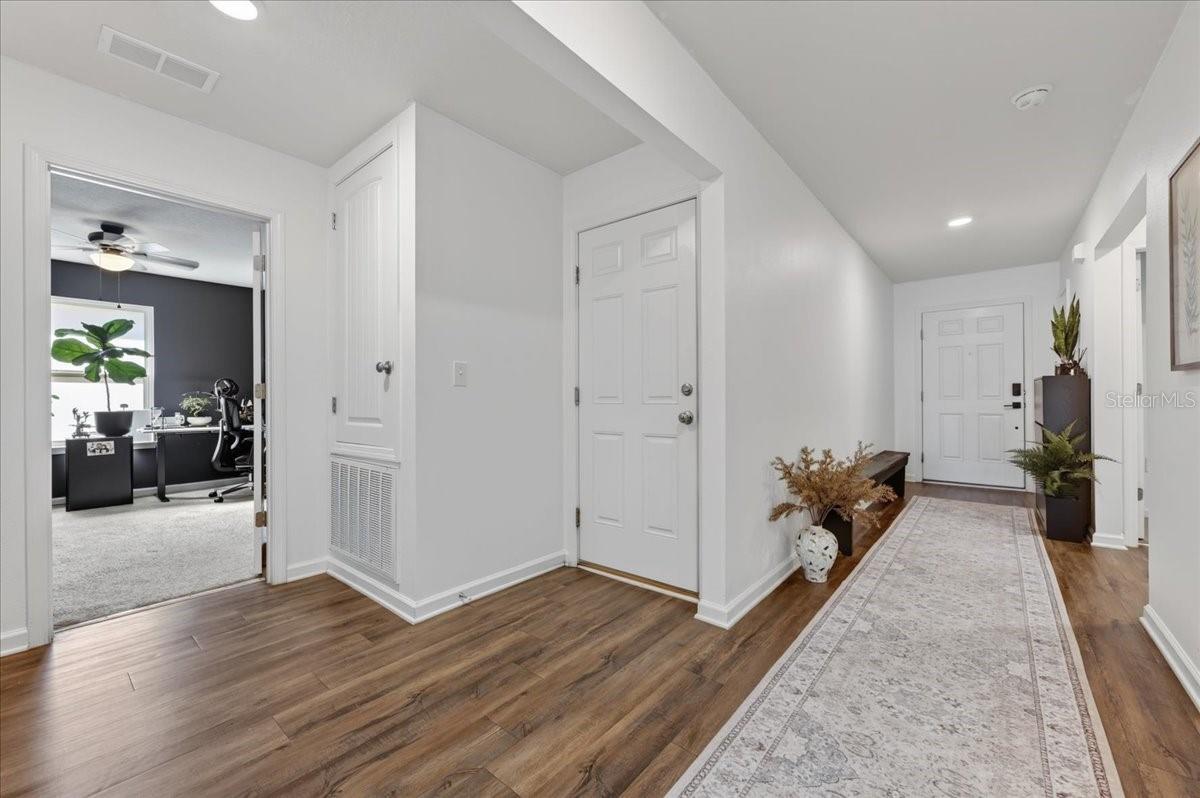 Single Family Residence at 507 MERGANSER WAY, CRESTVIEW, photo 9 of 52