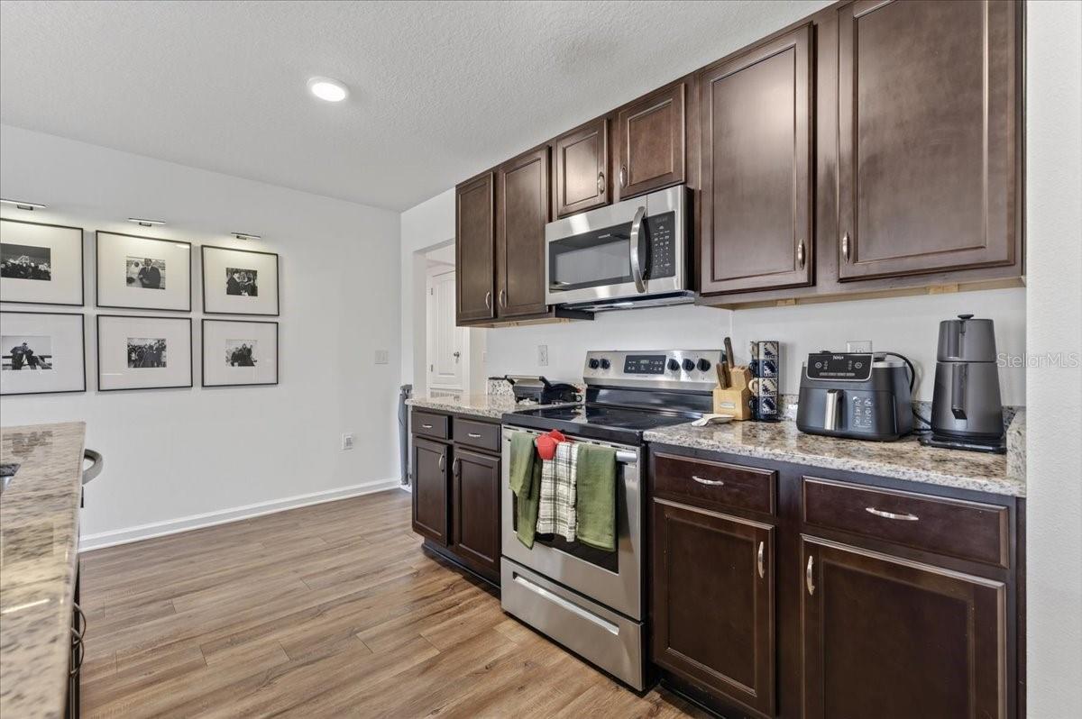 Single Family Residence at 507 MERGANSER WAY, CRESTVIEW, photo 15 of 52