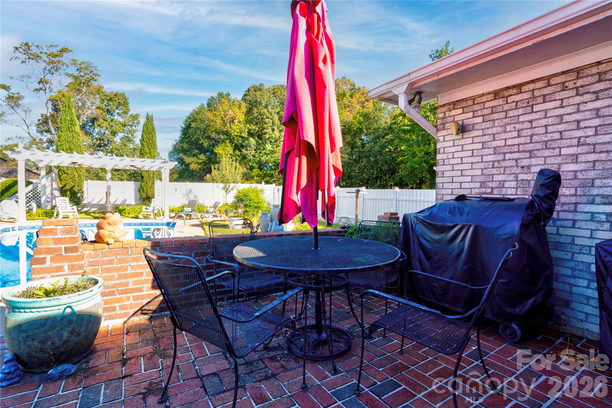 Brick Patio - 111 Gordon Avenue, Shelby