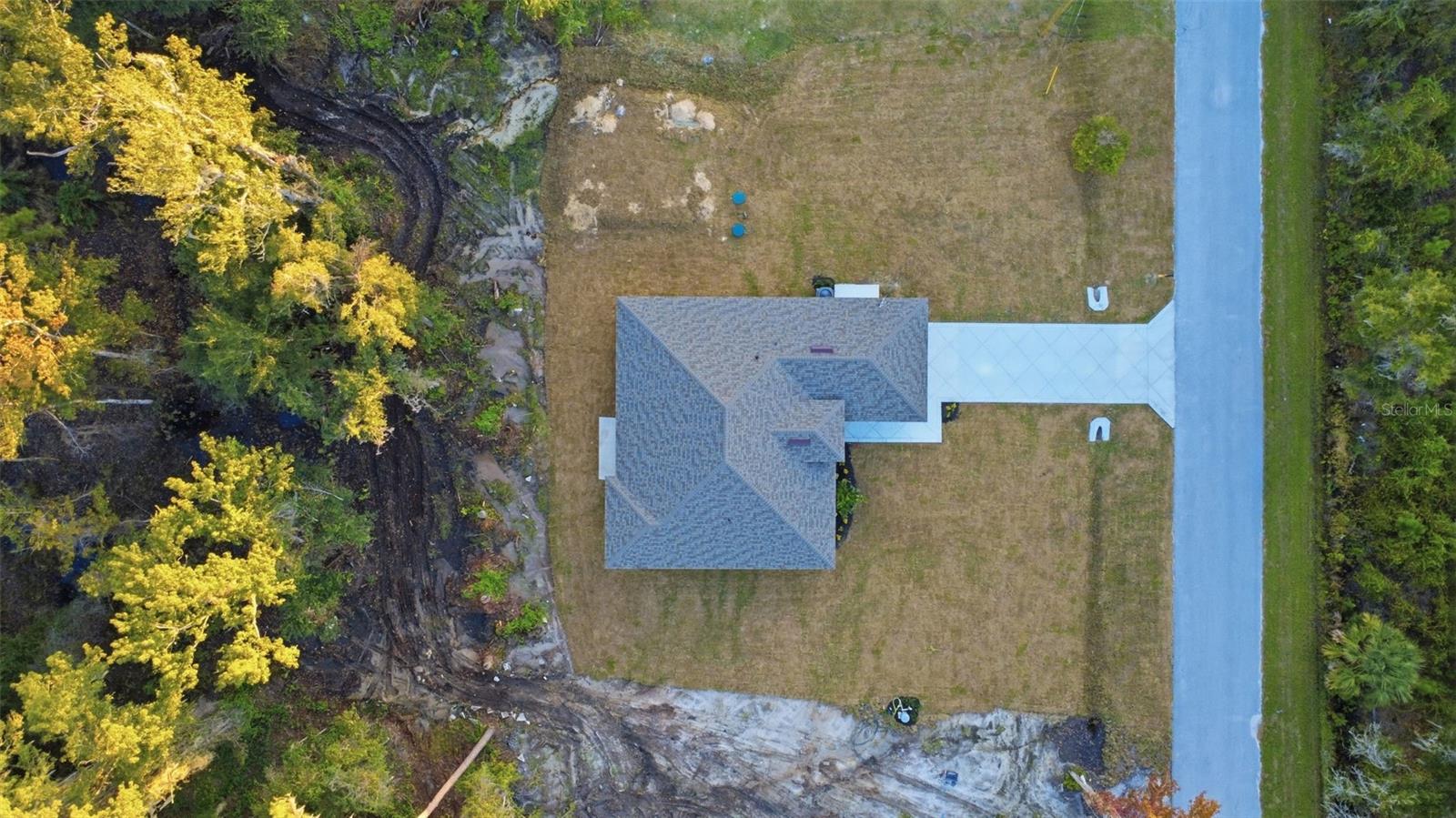 Single Family Residence at 109 MILLS ST, CRESCENT CITY, photo 6 of 49