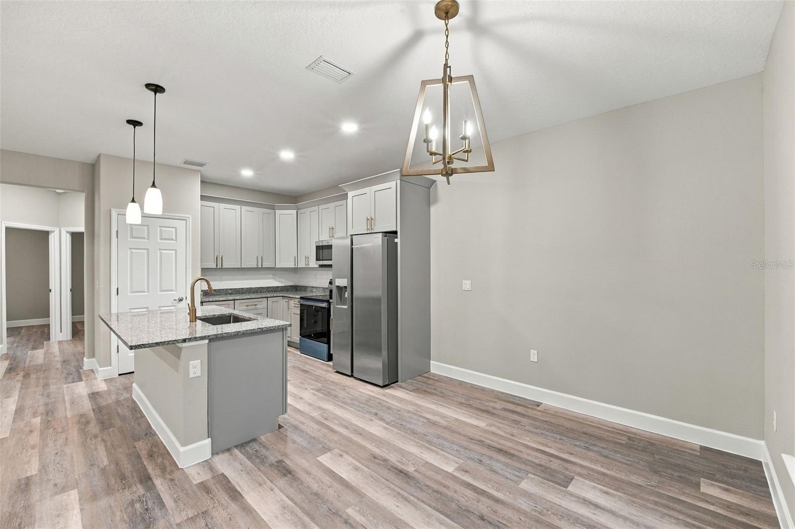 Single Family Residence at 109 MILLS ST, CRESCENT CITY, photo 11 of 49