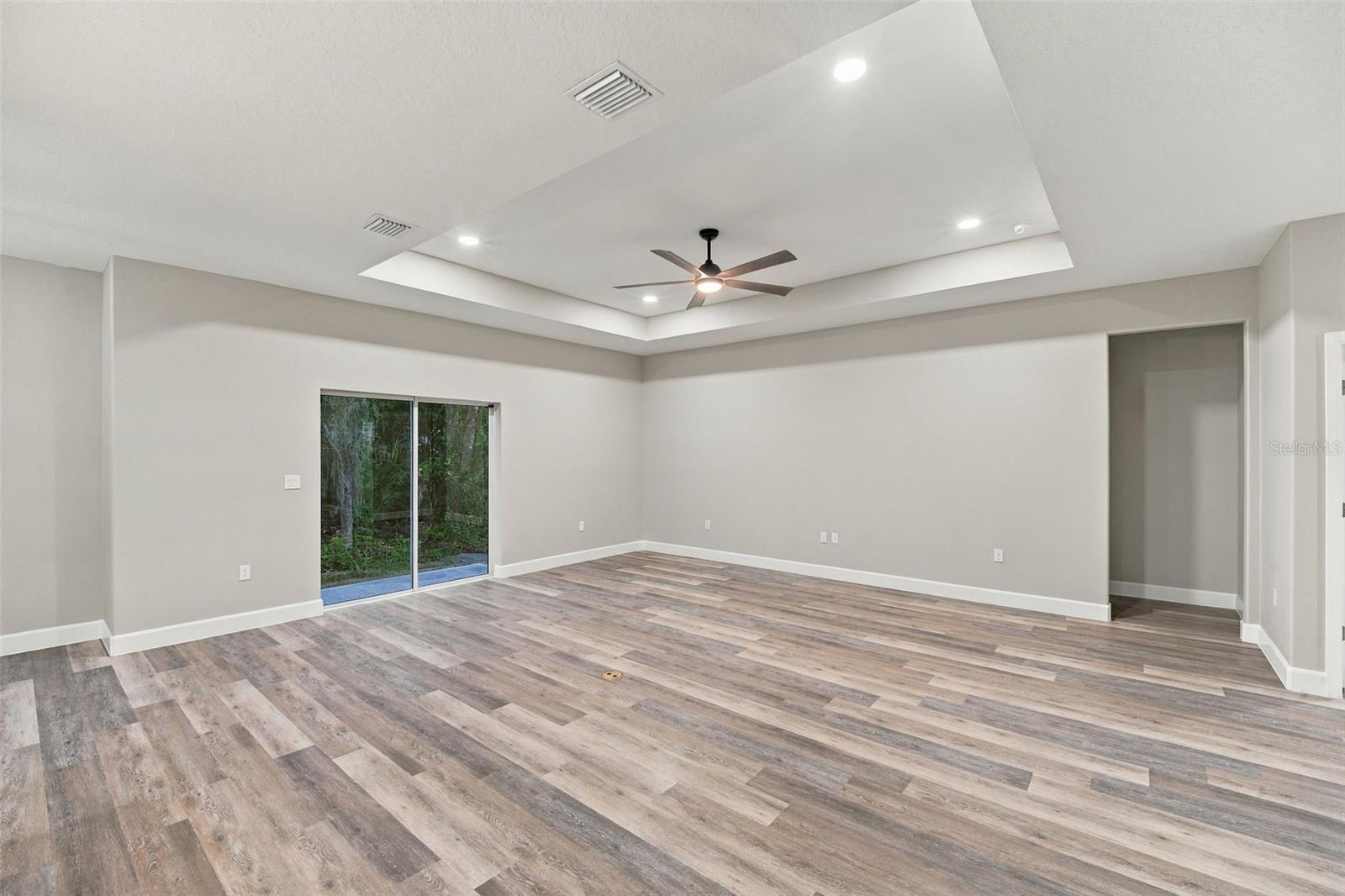 Single Family Residence at 109 MILLS ST, CRESCENT CITY, photo 14 of 49