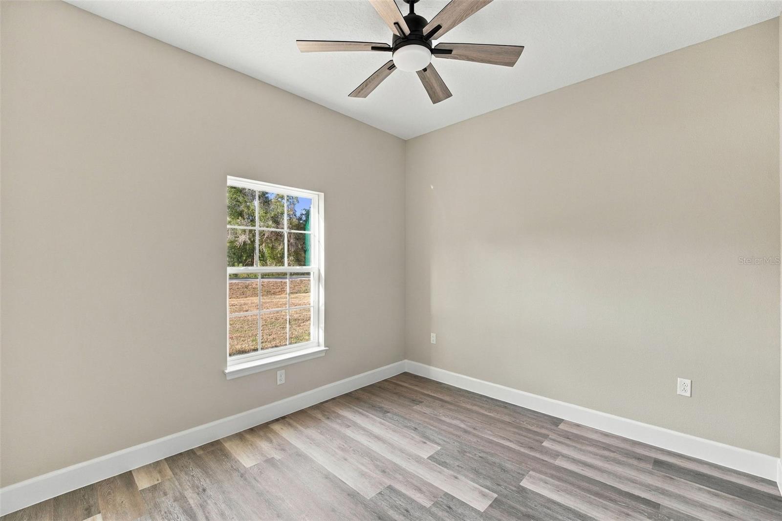 Single Family Residence at 109 MILLS ST, CRESCENT CITY, photo 40 of 49
