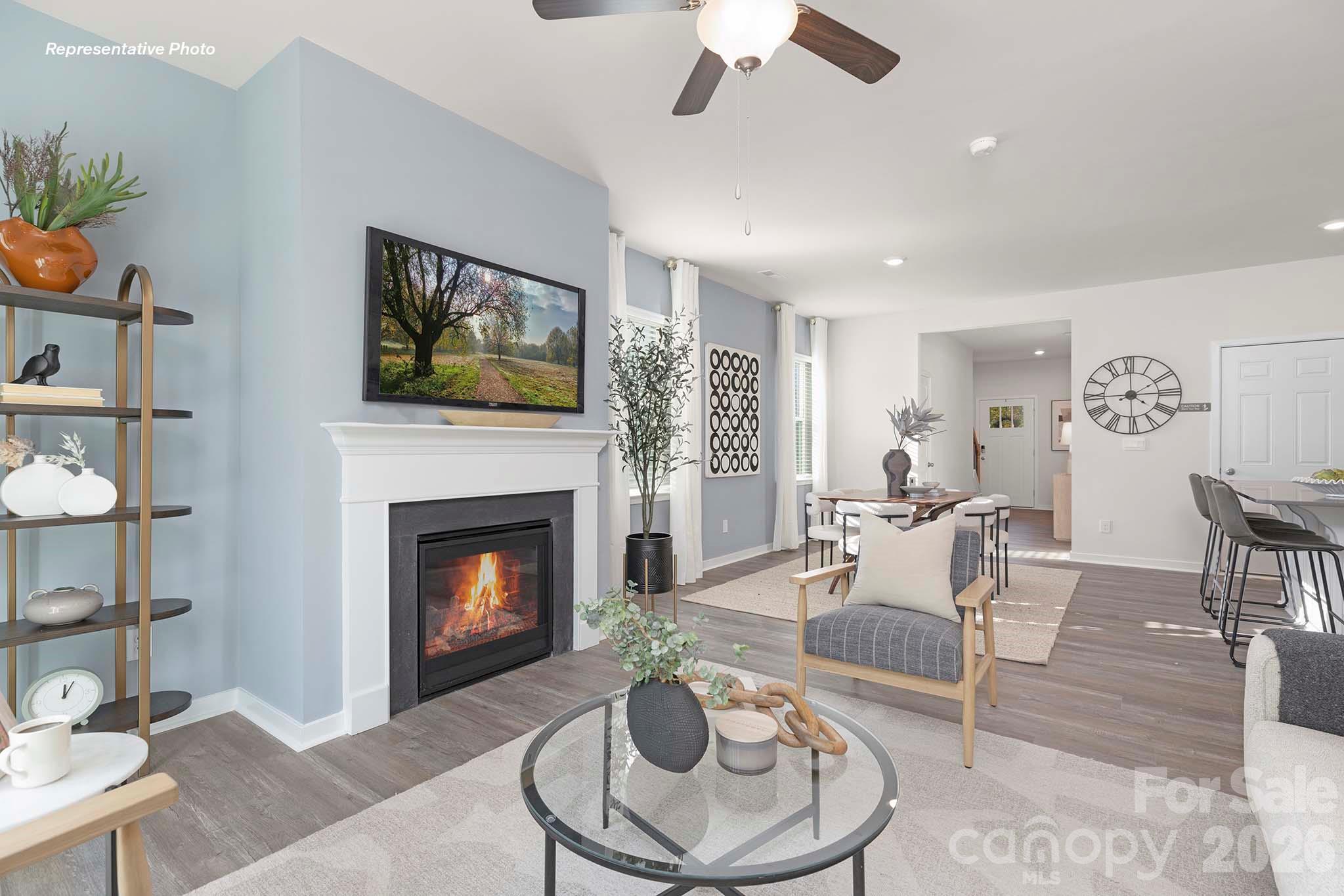 Single Family Residence at 159 Maple Valley Street, Statesville, photo 5 of 32