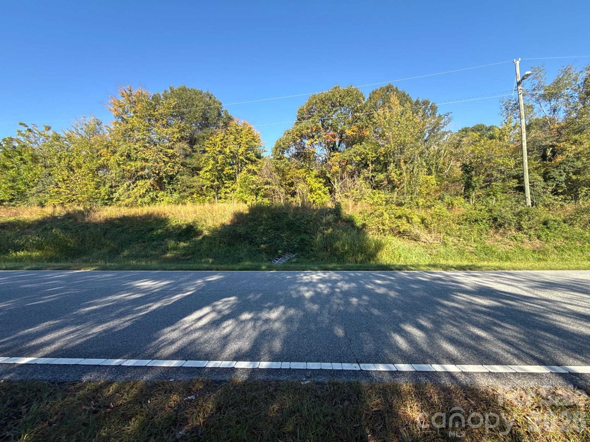 Lot at 600 NEW Street, High Point, photo 2 of 8