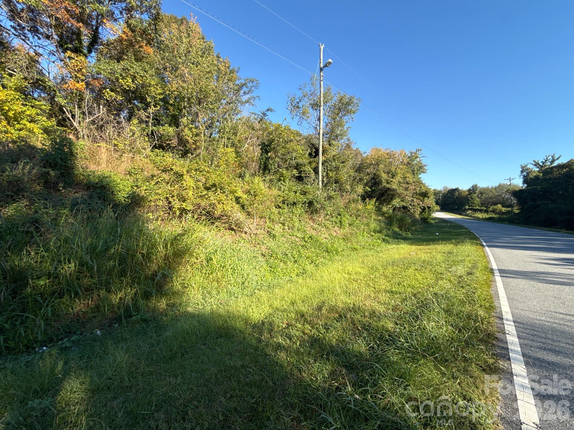 Lot at 600 NEW Street, High Point, photo 6 of 8