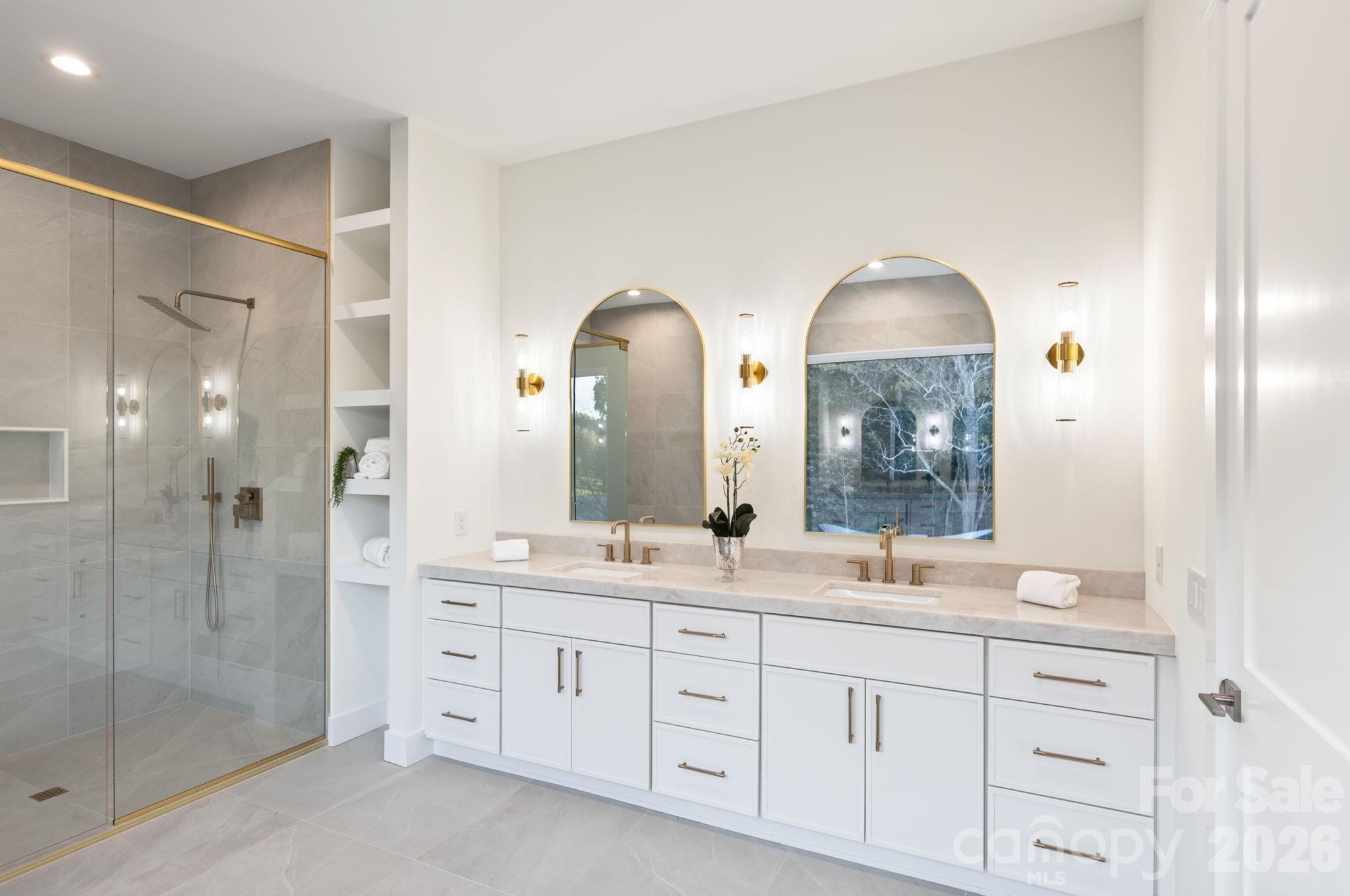 Primary bathroom - 116 Bridgeway Drive, Candler