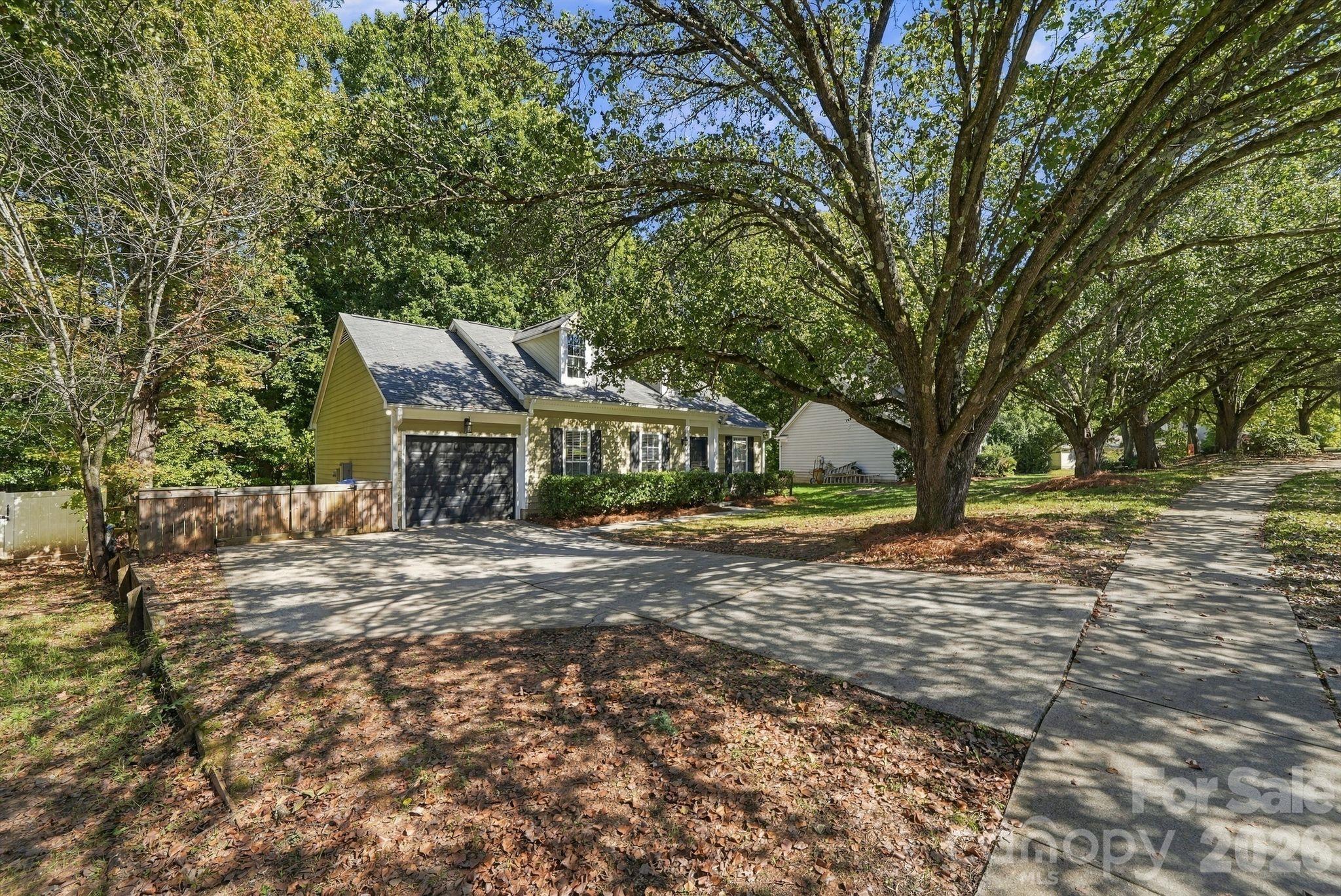 13737 Gatestone Lane - 13737 Gatestone Lane, Pineville