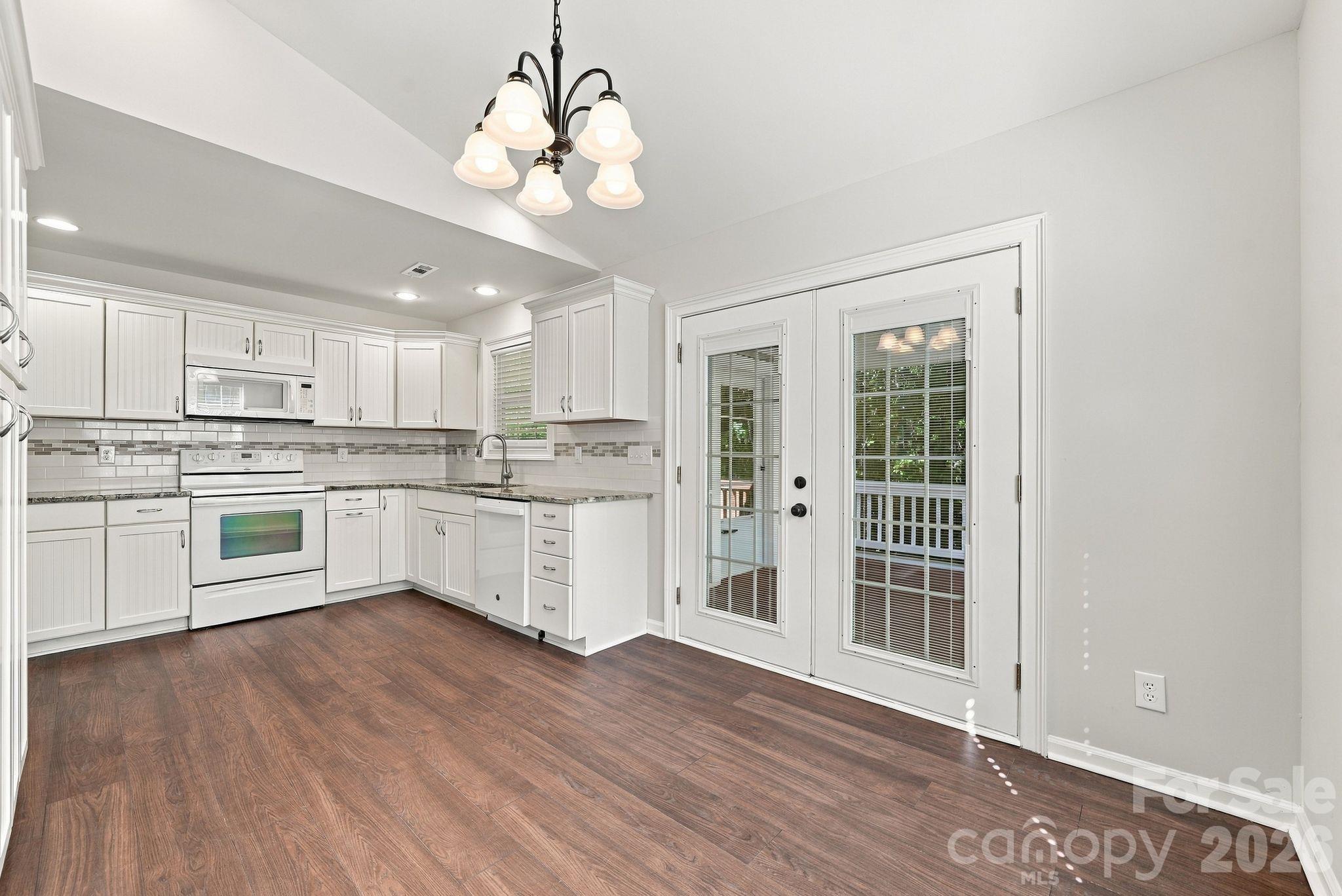 13737 Gatestone Lane - 13737 Gatestone Lane, Pineville
