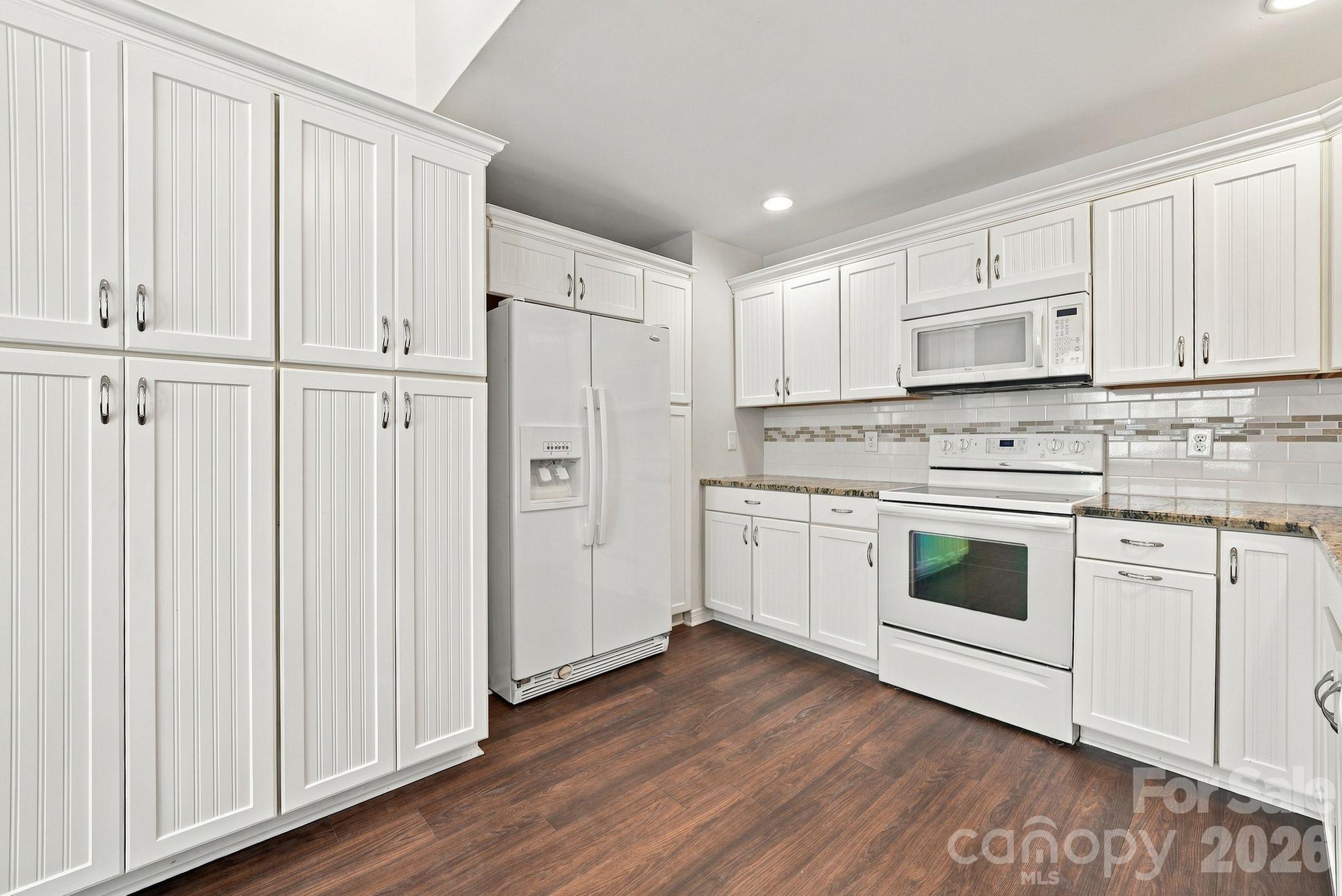 13737 Gatestone Lane - 13737 Gatestone Lane, Pineville
