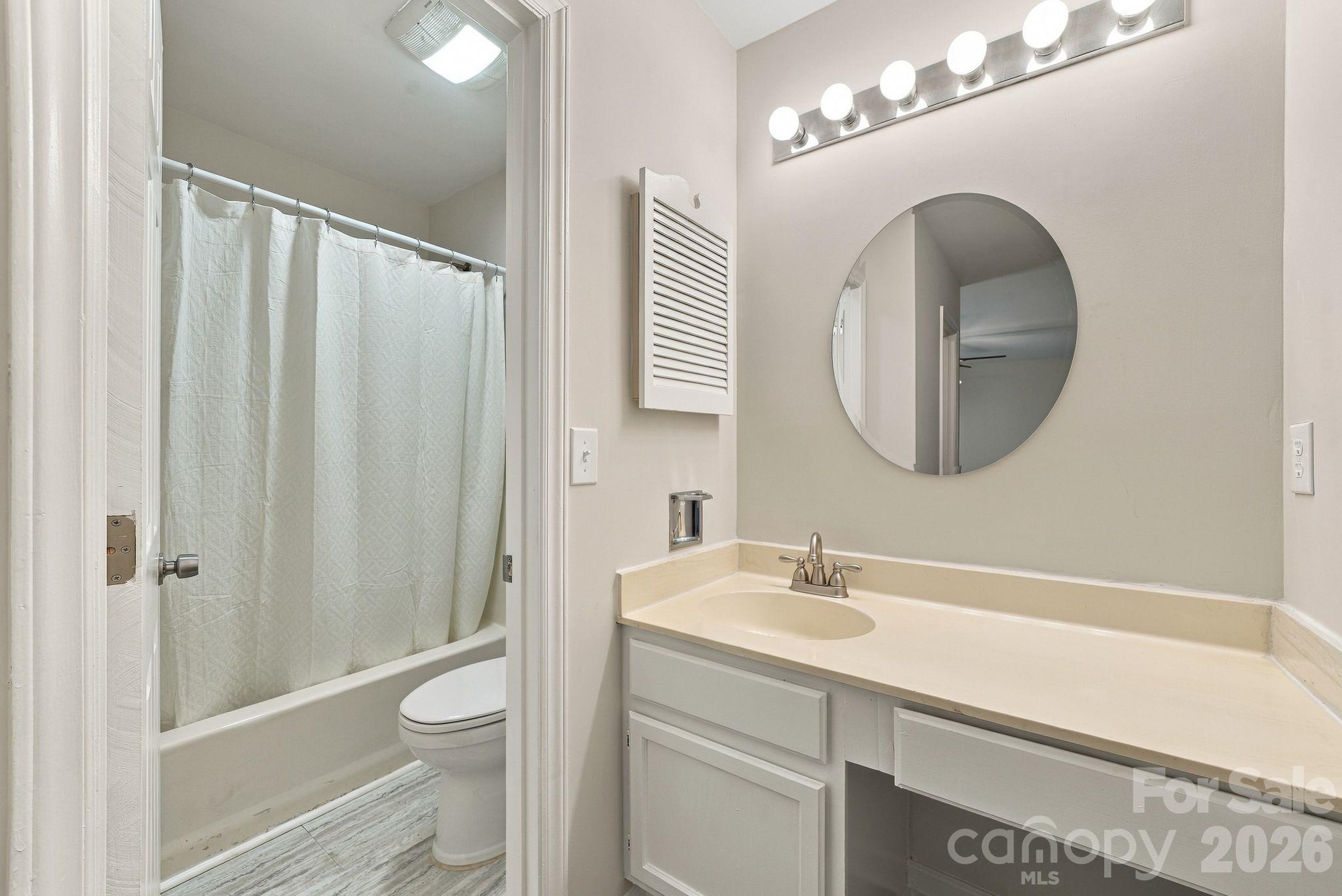 13737 Gatestone Lane - 13737 Gatestone Lane, Pineville
